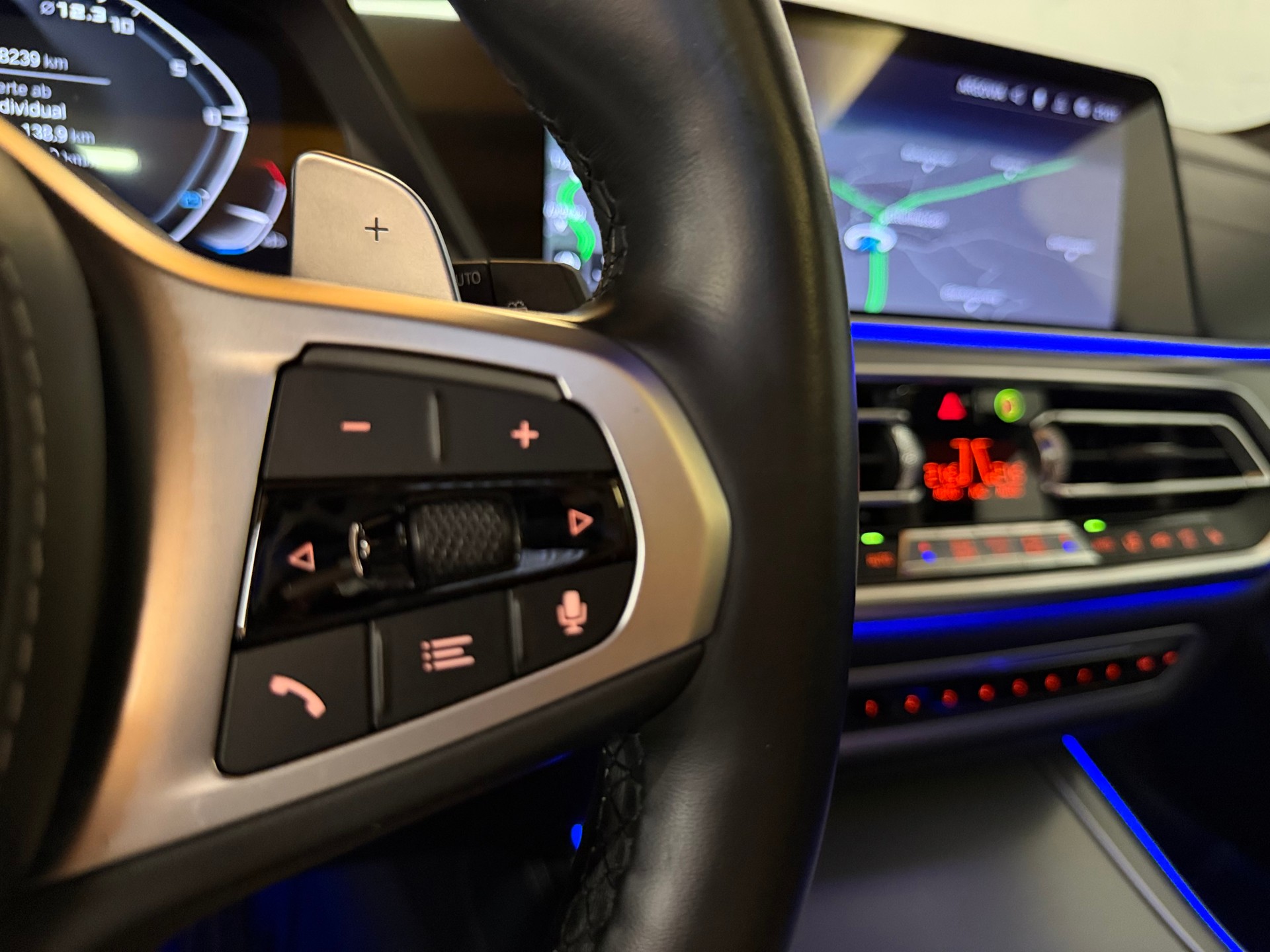 BMW X5 xDrive M50d Steptronic-image-24