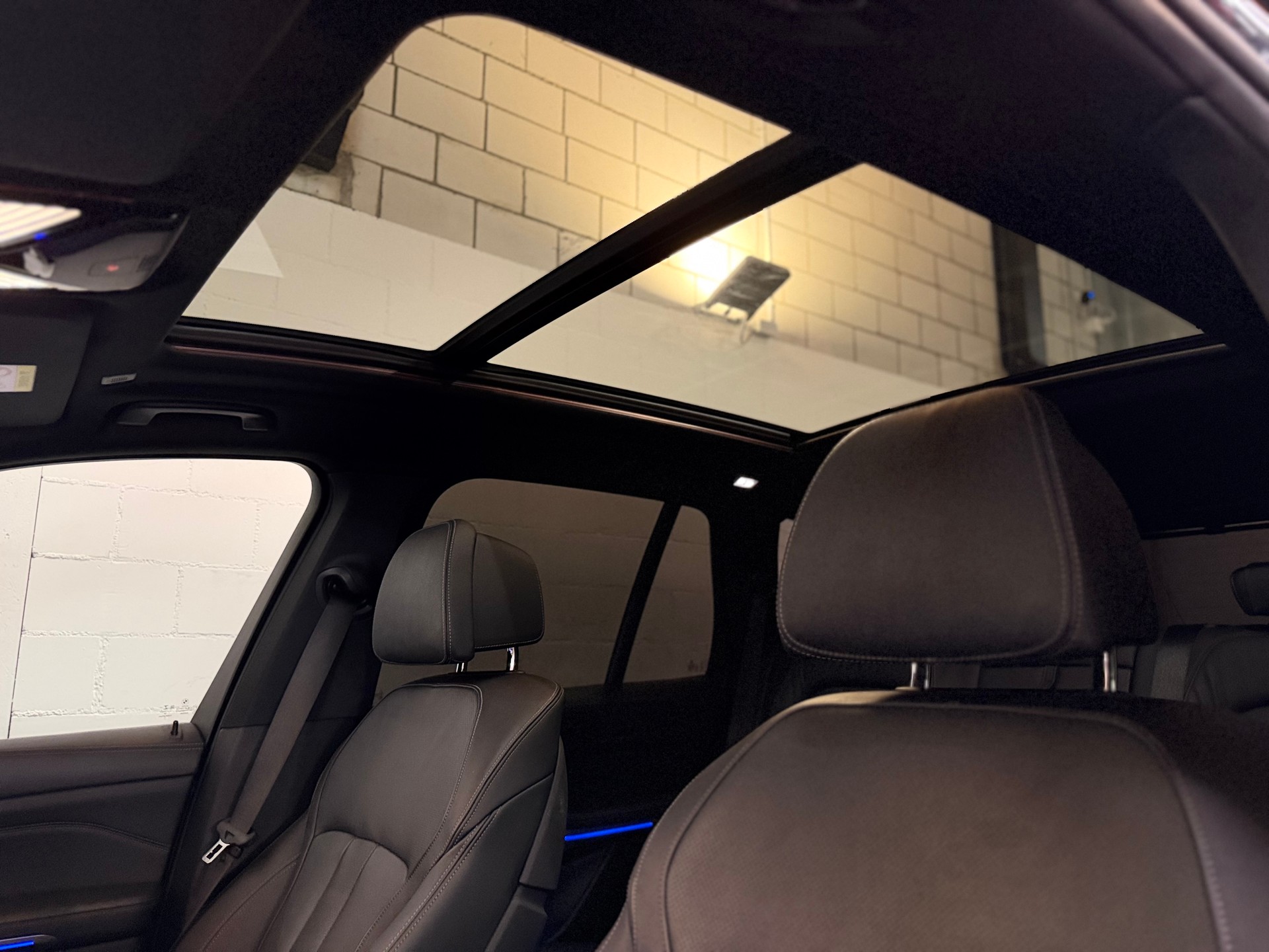 BMW X5 xDrive M50d Steptronic-image-11