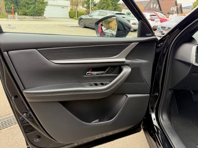 MAZDA CX-60 3.3L e-Skyactiv D 254 MHEV AWD Homura Plus-image-11
