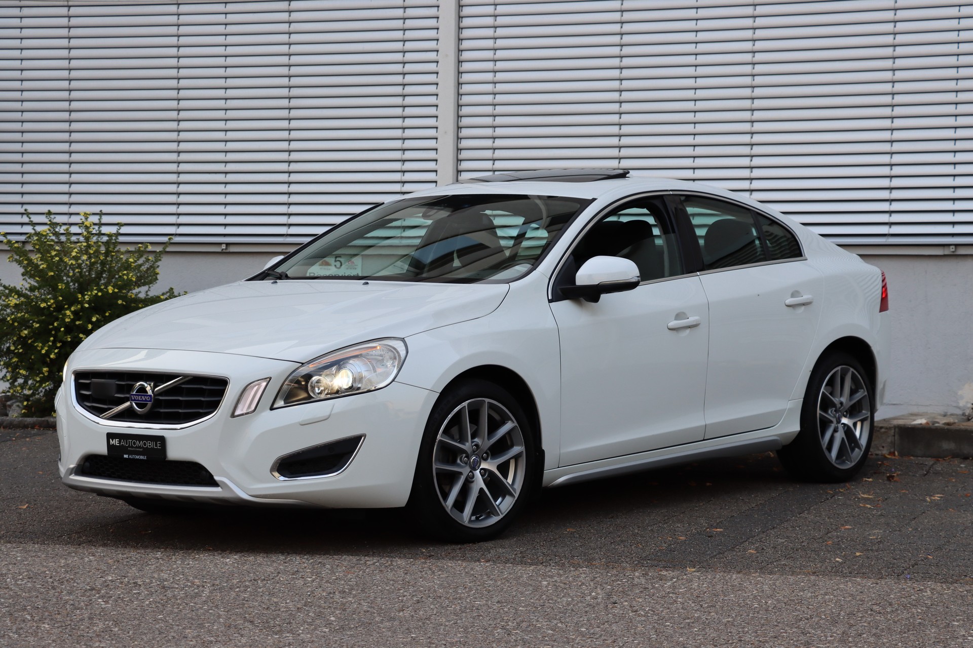 VOLVO S60 D3 Summum Geartronic