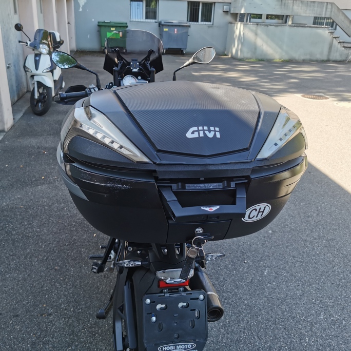 BMW S 1000 XR ABS-image-10