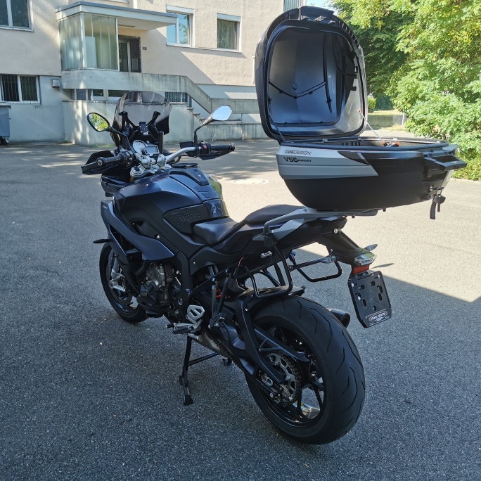 BMW S 1000 XR ABS-image-11