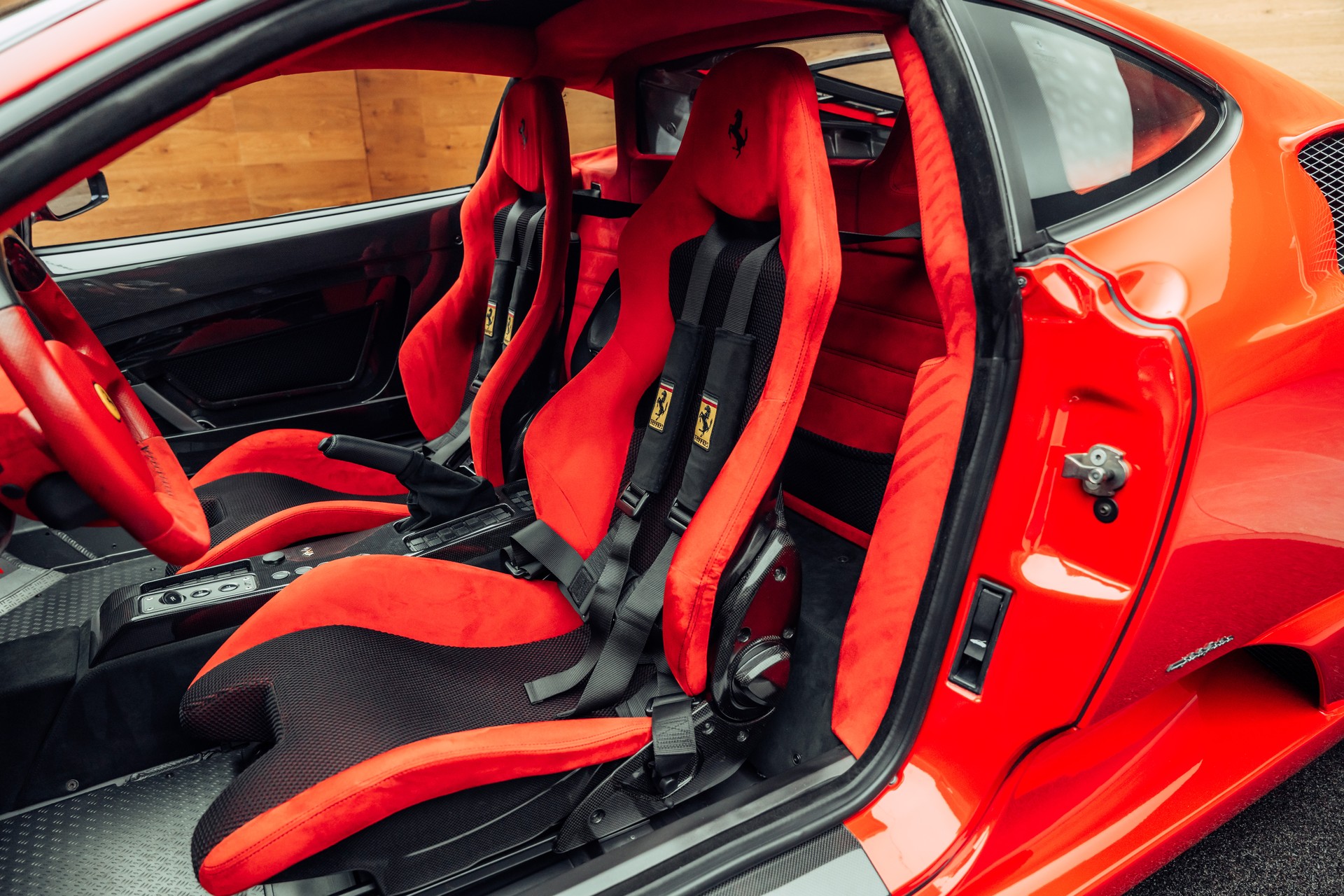 FERRARI F430 Scuderia-image-6