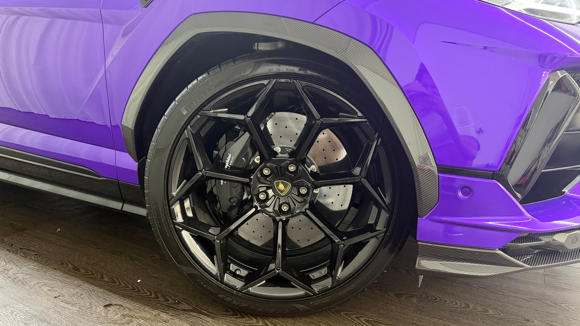 LAMBORGHINI Urus Performante-image-28