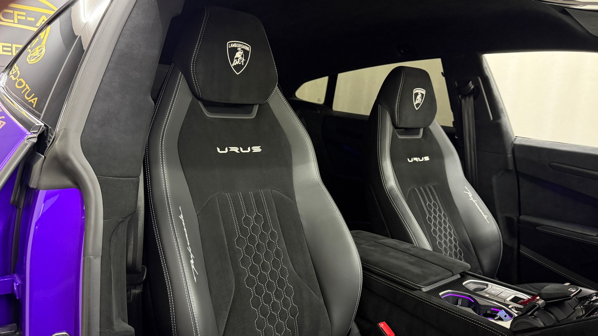 LAMBORGHINI Urus Performante-image-20