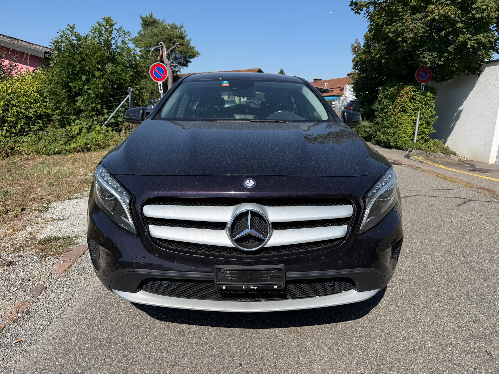 MERCEDES-BENZ GLA 200 7G-DCT-image-1