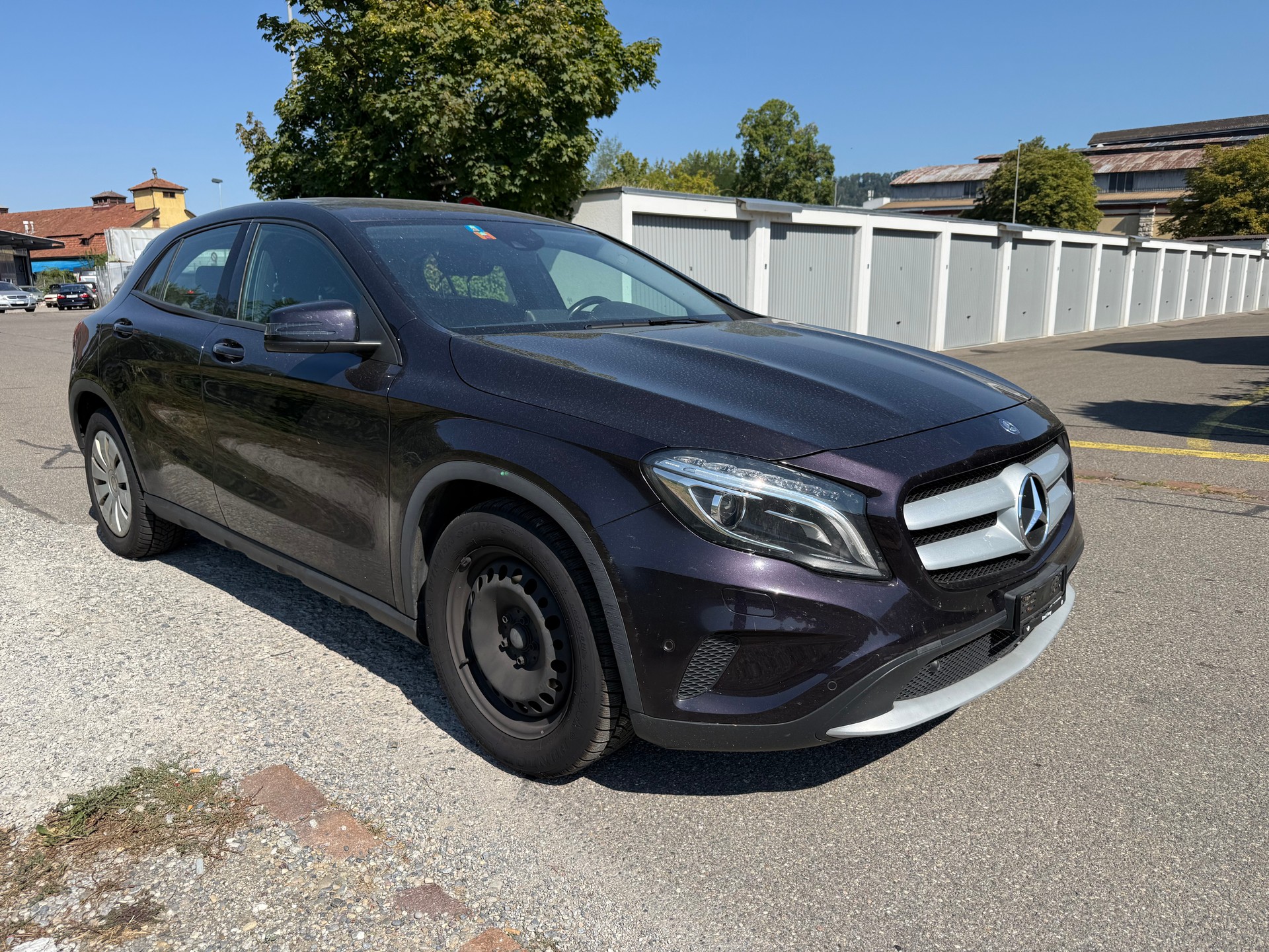 MERCEDES-BENZ GLA 200 7G-DCT-image-2