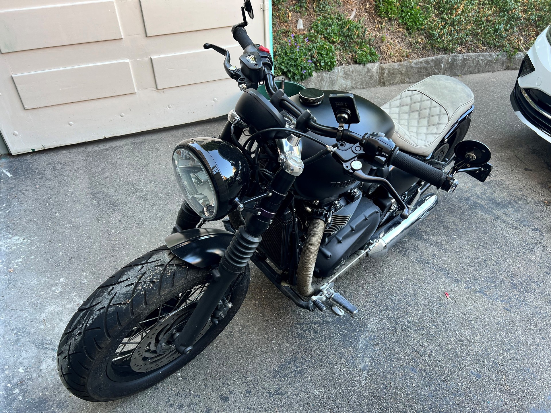 TRIUMPH Bonneville 1200 Speedmaster ABS-image-4