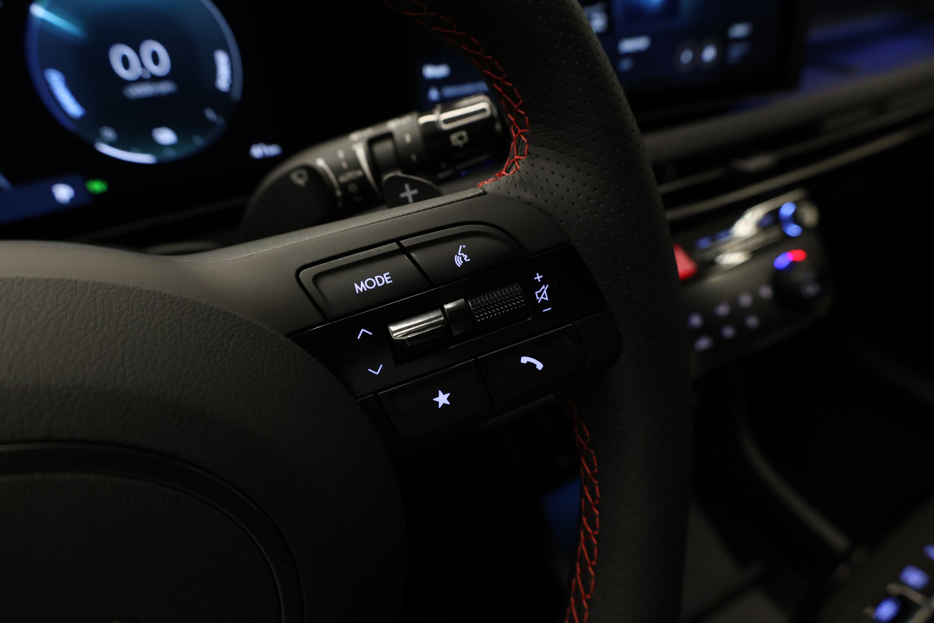 HYUNDAI Tucson 1.6 T-GDi N-Line 4WD-image-26