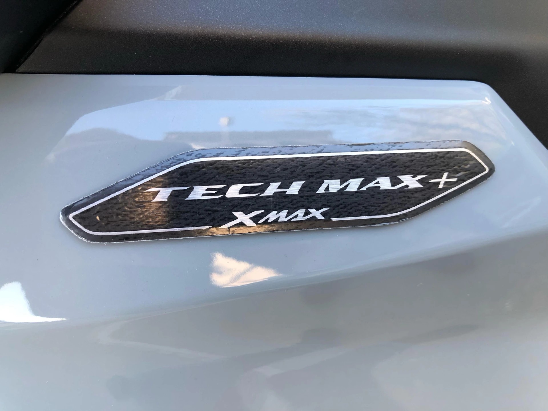 YAMAHA X-Max 300 Tech Max+-image-2