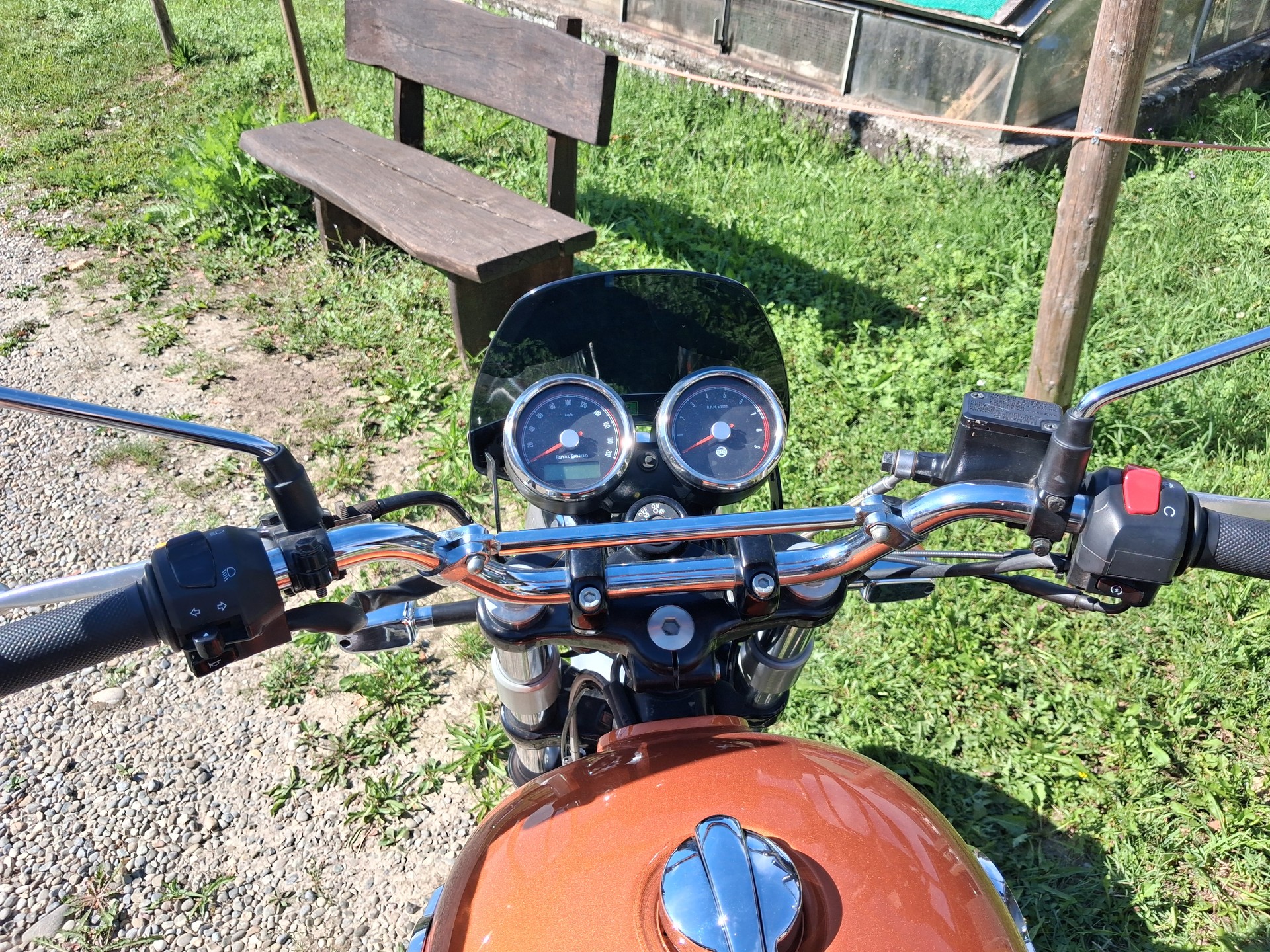 ROYAL ENFIELD Interceptor 650 Standard-image-4