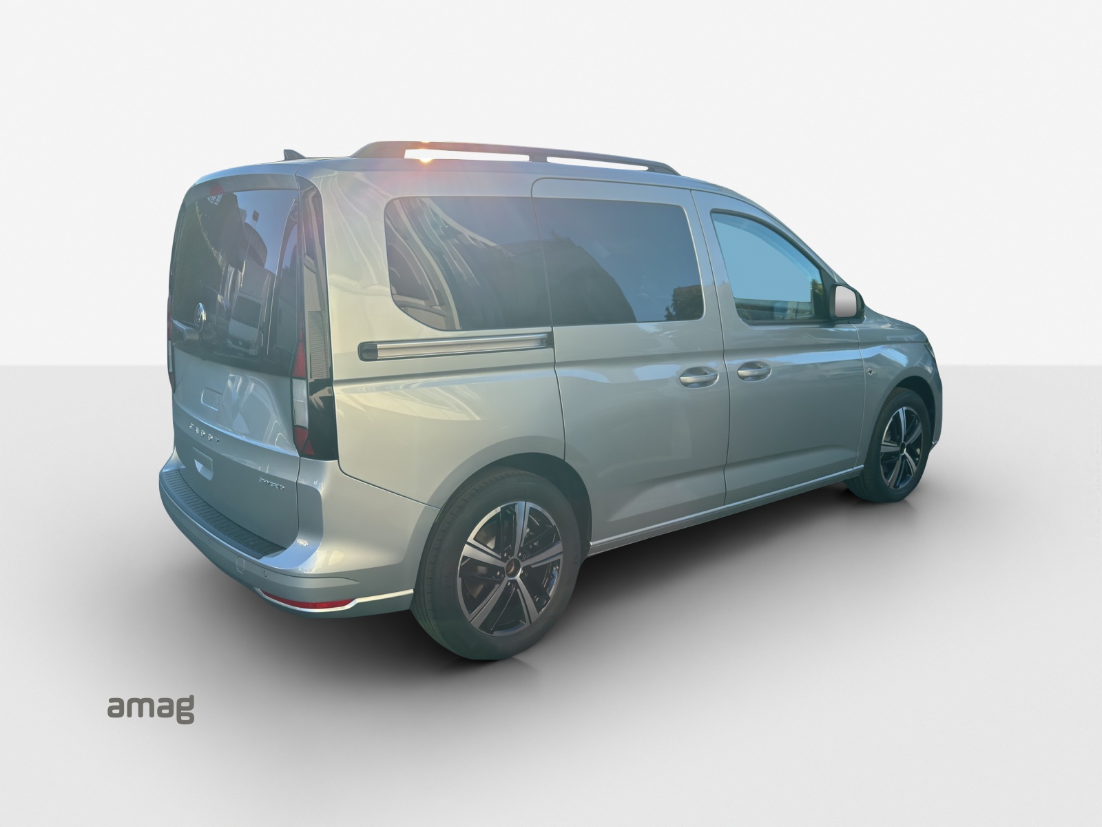 VW Caddy 1.5 TSI Plug in Hybrid Liberty DSG-image-4