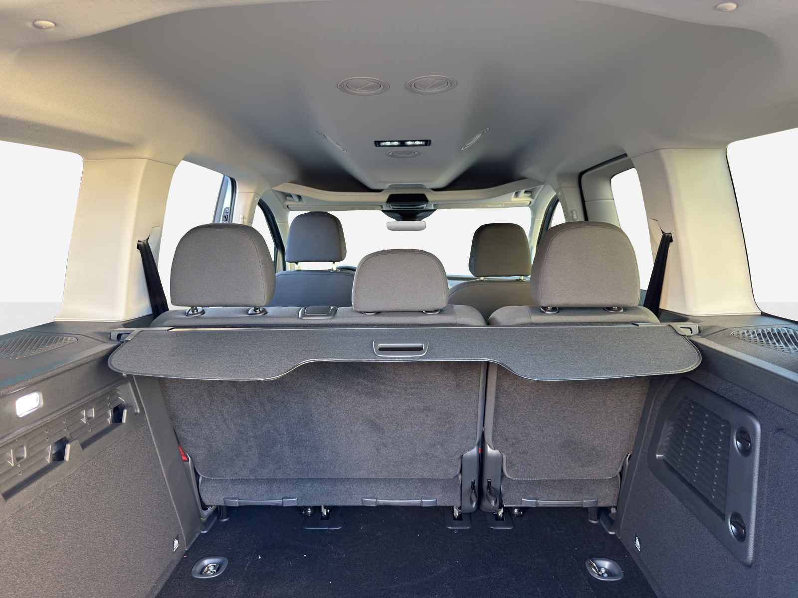 VW Caddy 1.5 TSI Plug in Hybrid Liberty DSG-image-13