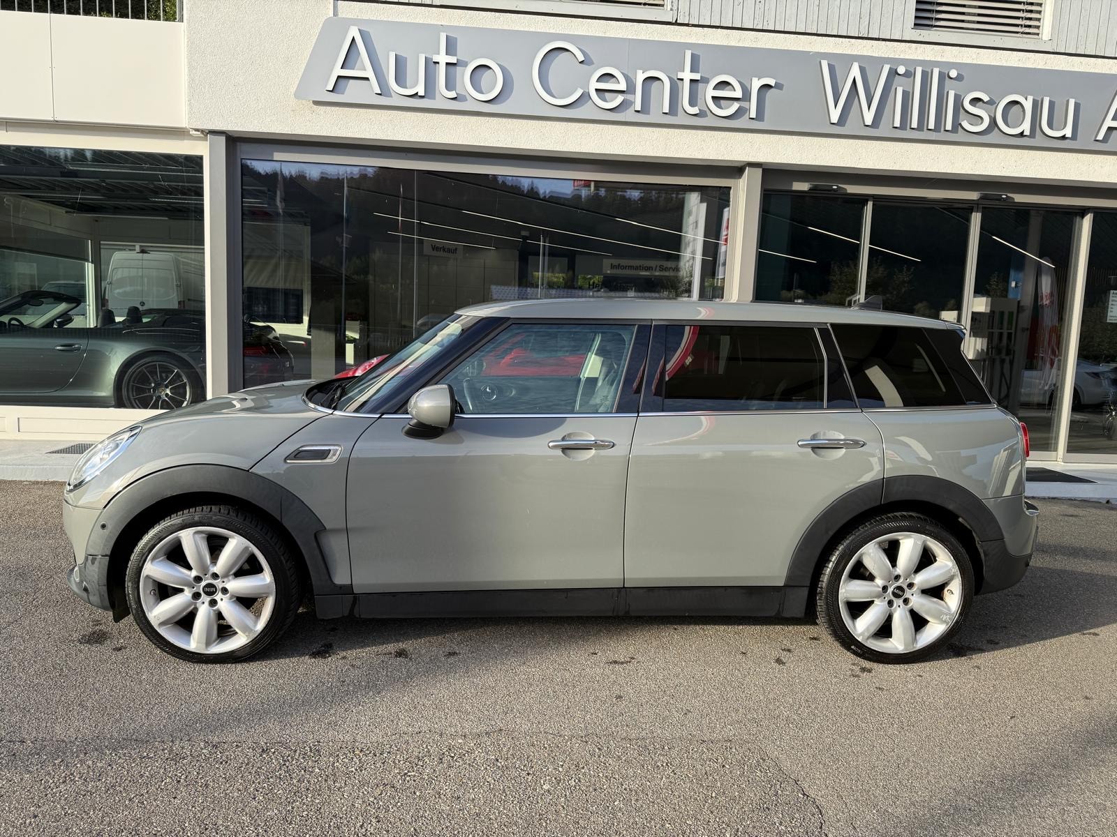 MINI Clubman Cooper D Steptronic-showroom-element-1