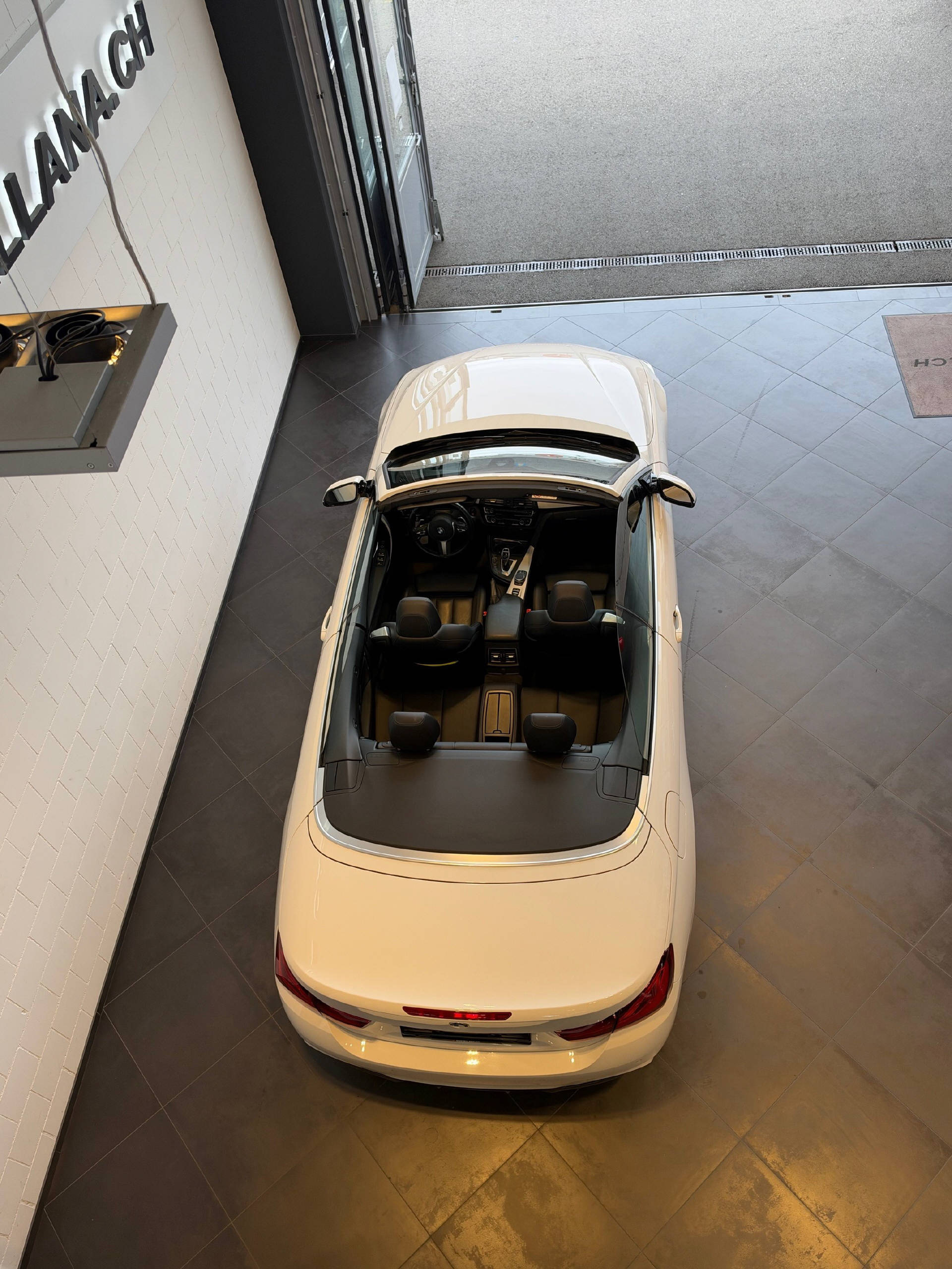 BMW 435d xDrive SAG Cabrio-image-12