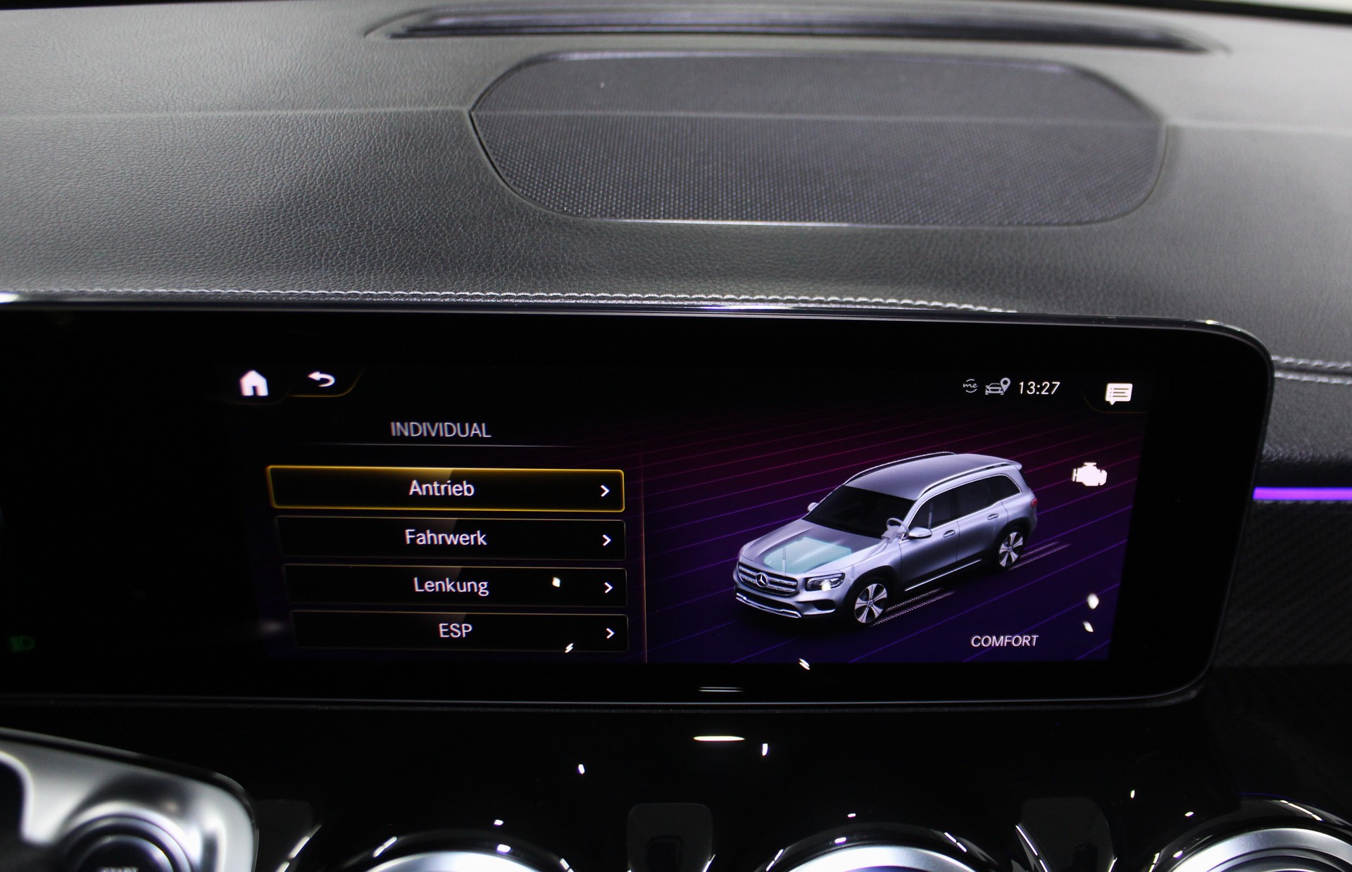 MERCEDES-BENZ GLB 250 4Matic AMG Line 8G-Tronic / AMG Night-Paket / Premium-Plus-Paket / AHK / CH-Fahrzeug-image-24