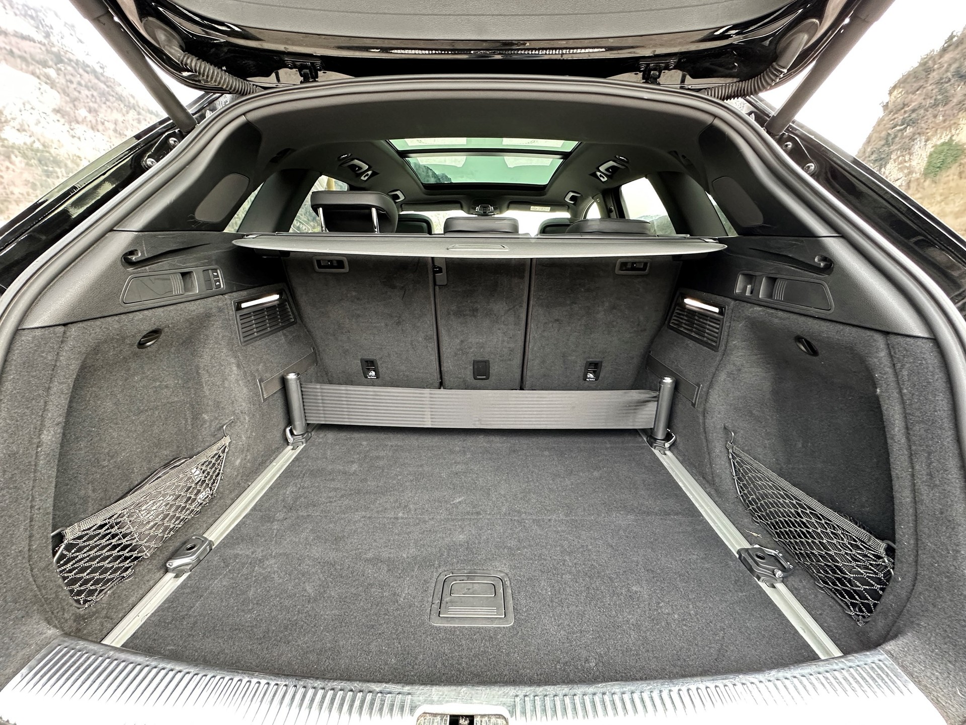 AUDI SQ5 3.0 TFSI quattro S-tronic-image-7