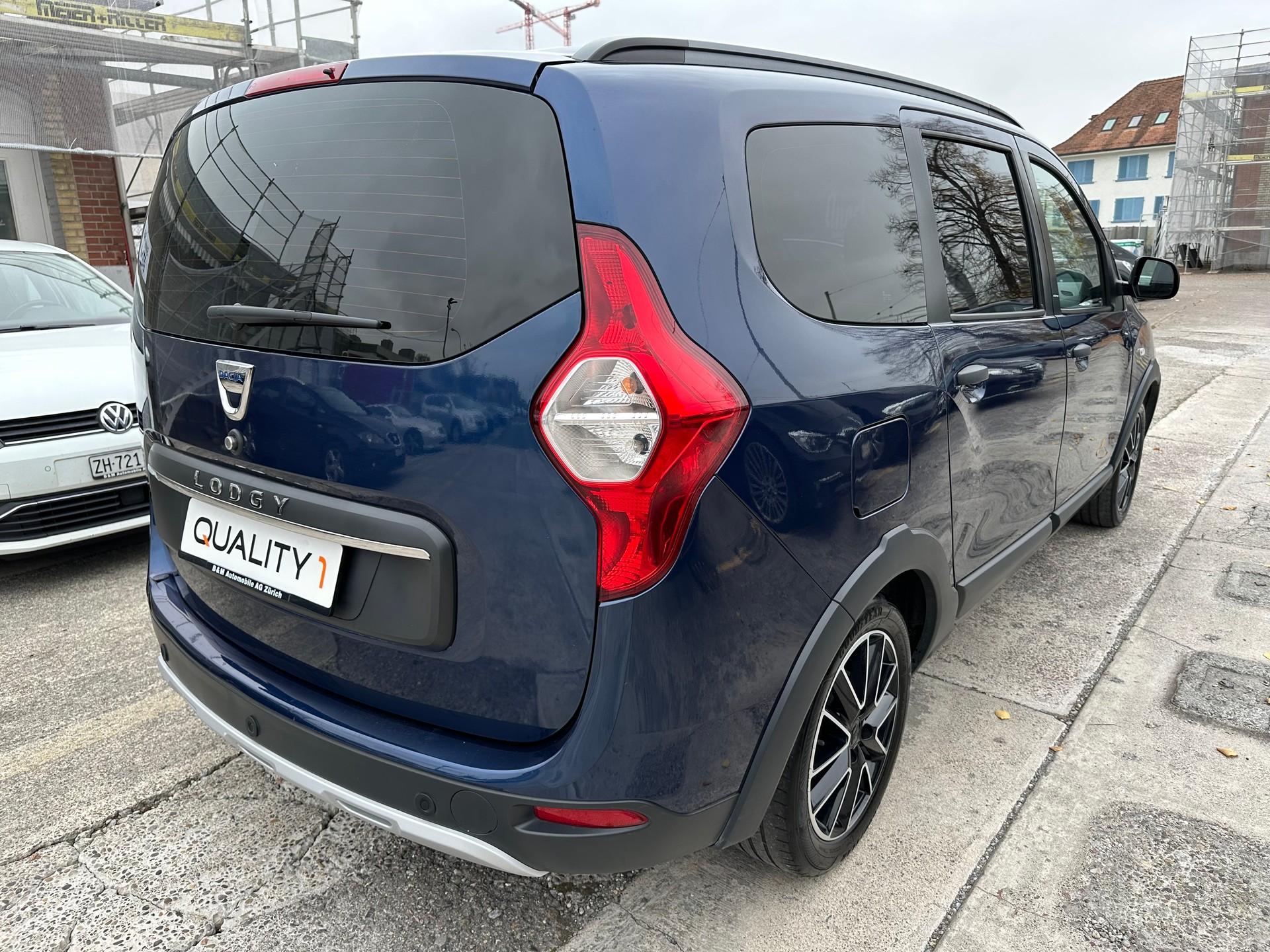 DACIA Lodgy 1.5 dCi Stepway Unlimited 5PL-image-5