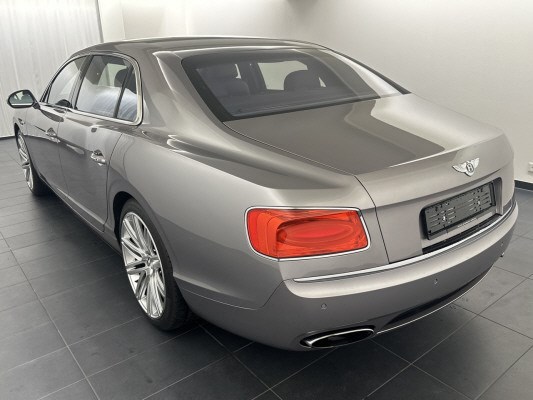 BENTLEY Flying Spur 6.0-showroom-element-1