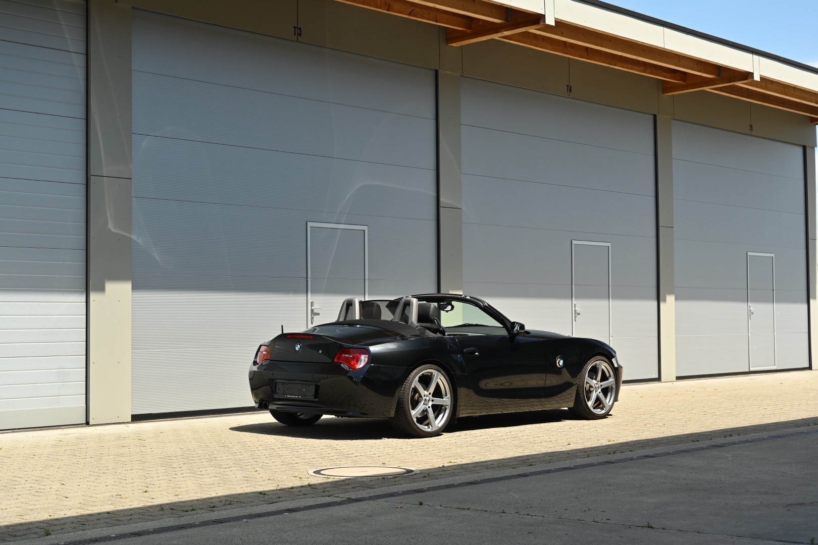 BMW Z4 2.5si Roadster-image-7