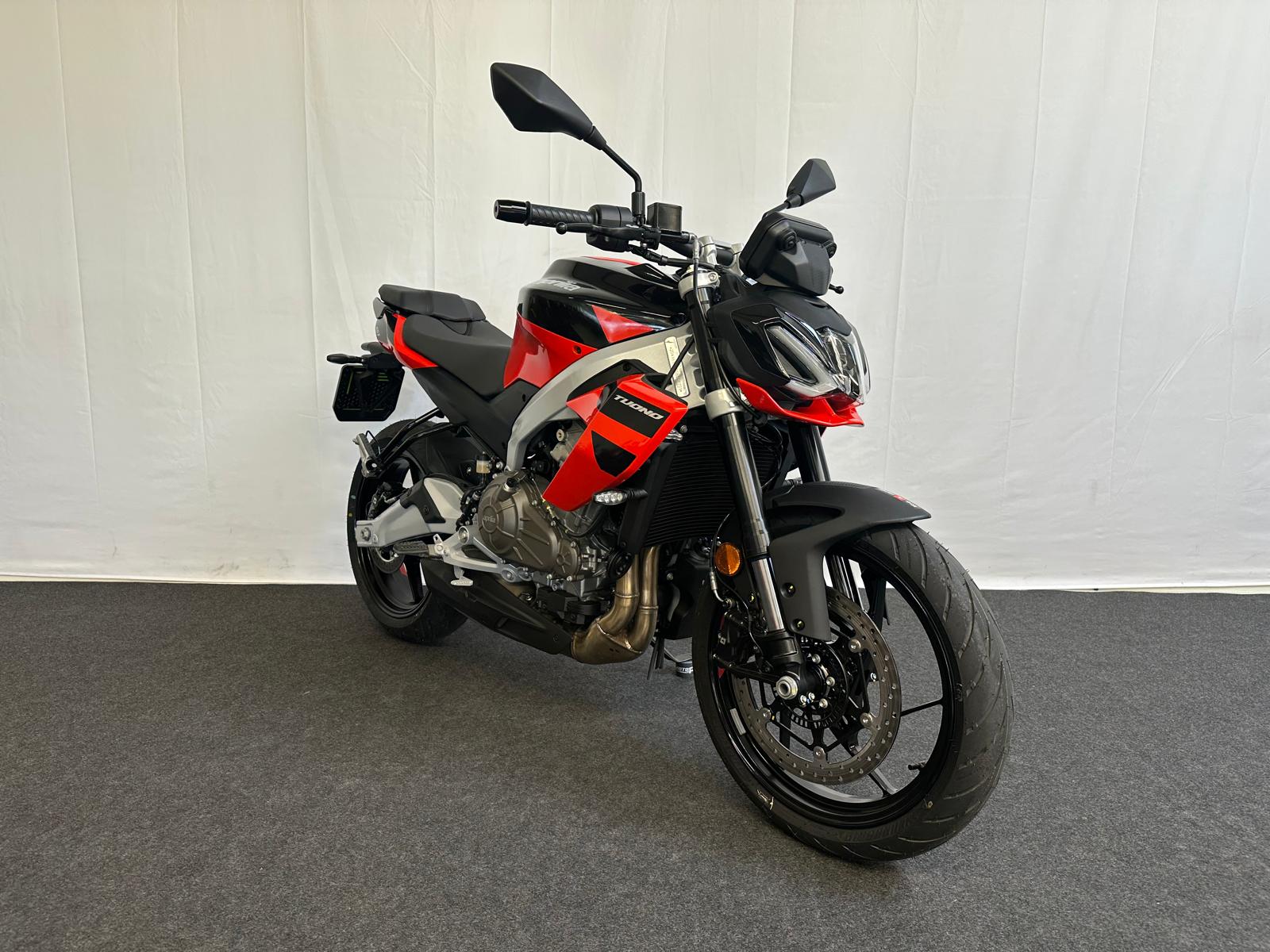 APRILIA Tuono 457 (35kW) E5+-image-1