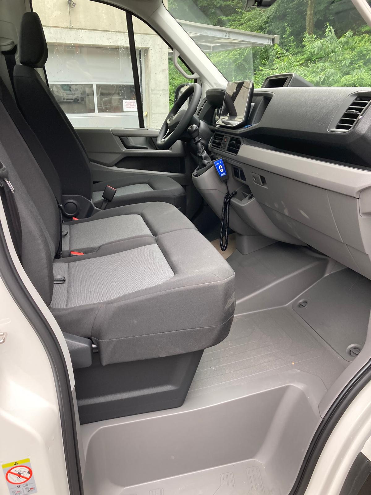 VW Crafter 50 2.0 BiTDI L4 DB / RJ HD-image-21