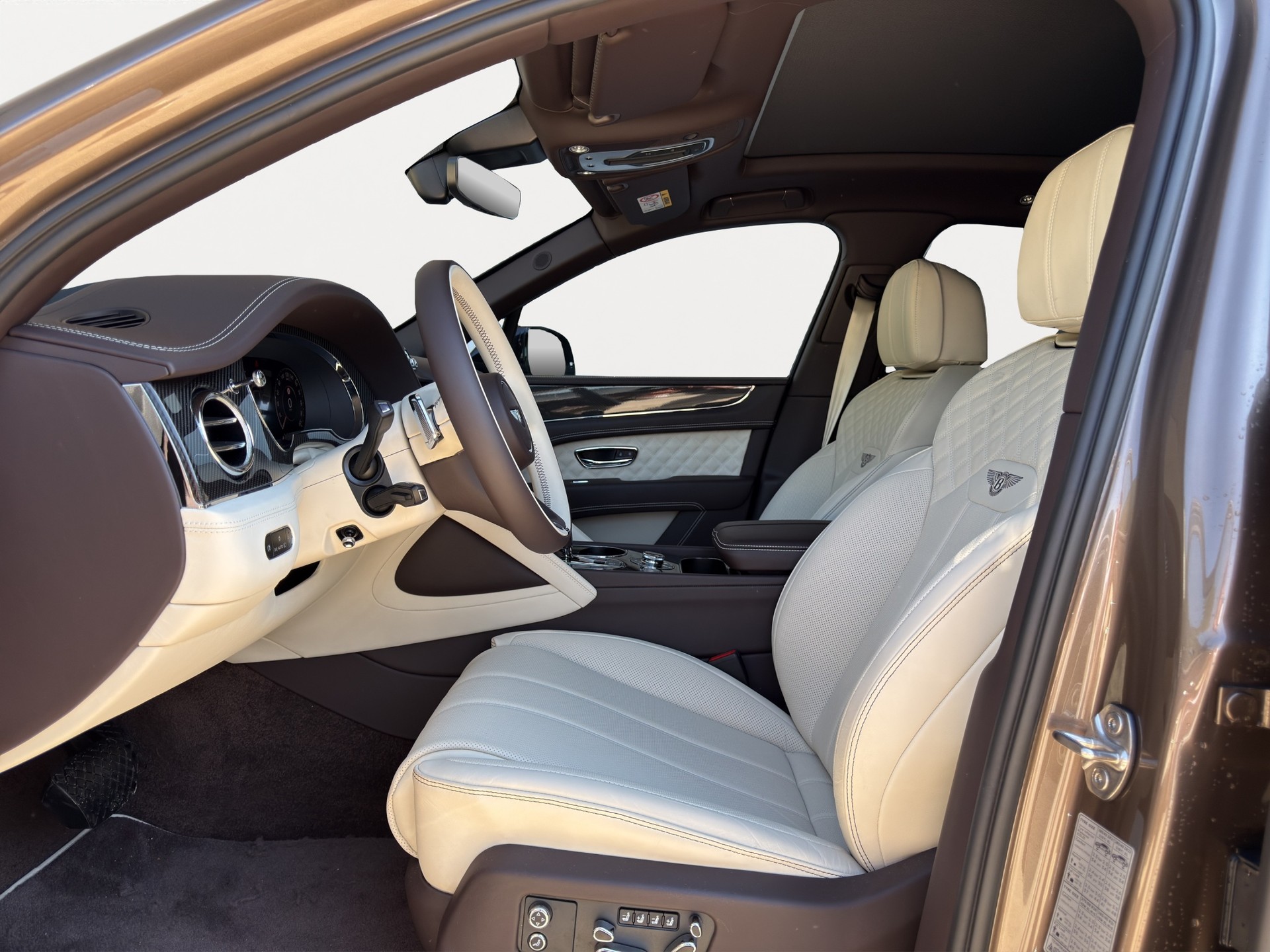 BENTLEY Bentayga V6 Hybrid-image-5