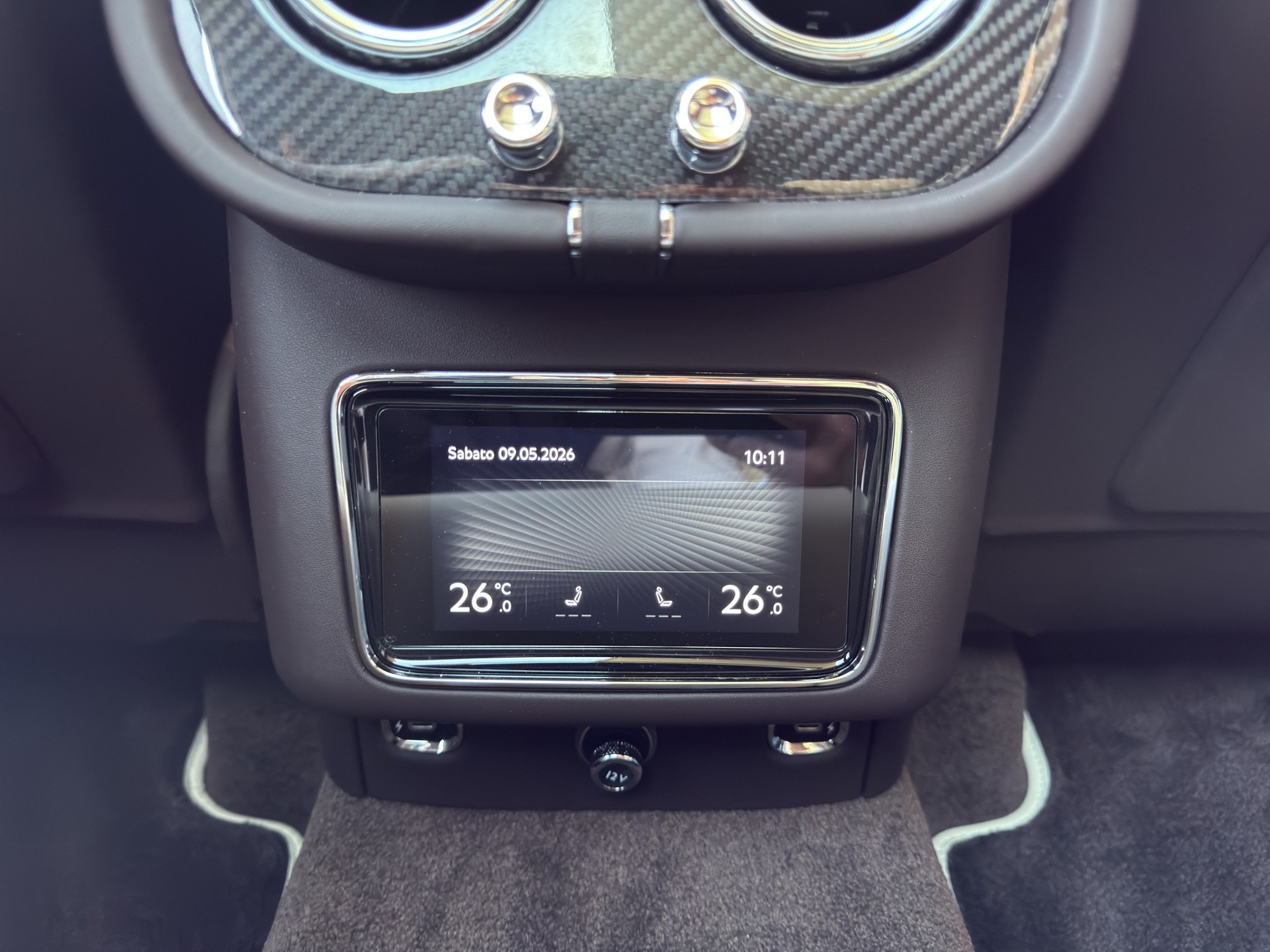 BENTLEY Bentayga V6 Hybrid-image-13