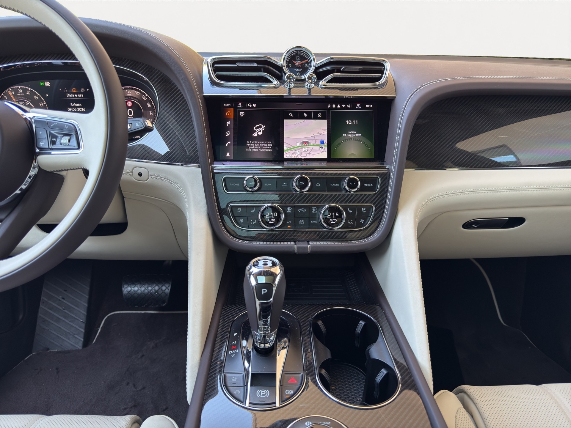 BENTLEY Bentayga V6 Hybrid-image-8