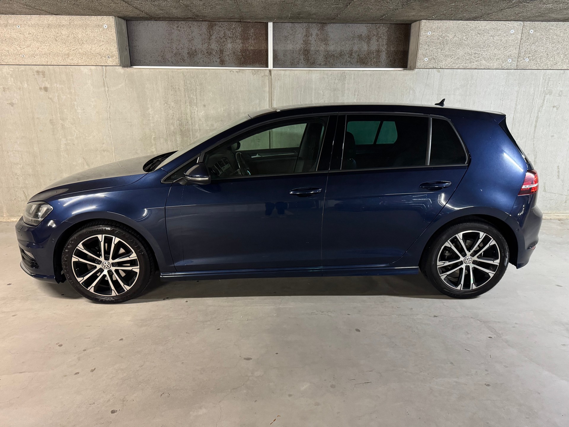 VW Golf 1.4 TSI Cup R-Line DSG-showroom-element-1