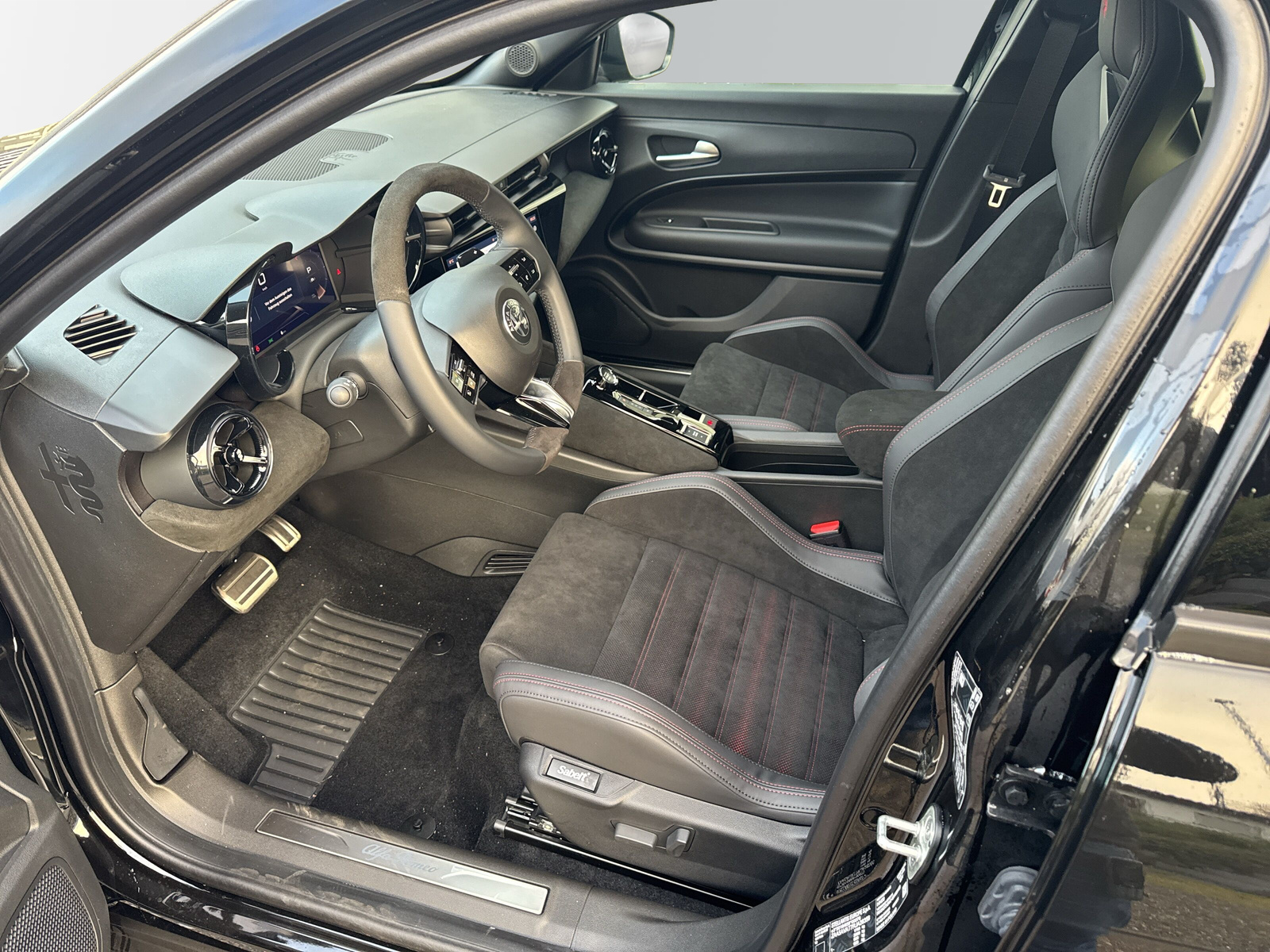 ALFA ROMEO Junior 1.2 Ibrida Speciale Tech.-Sport-image-7