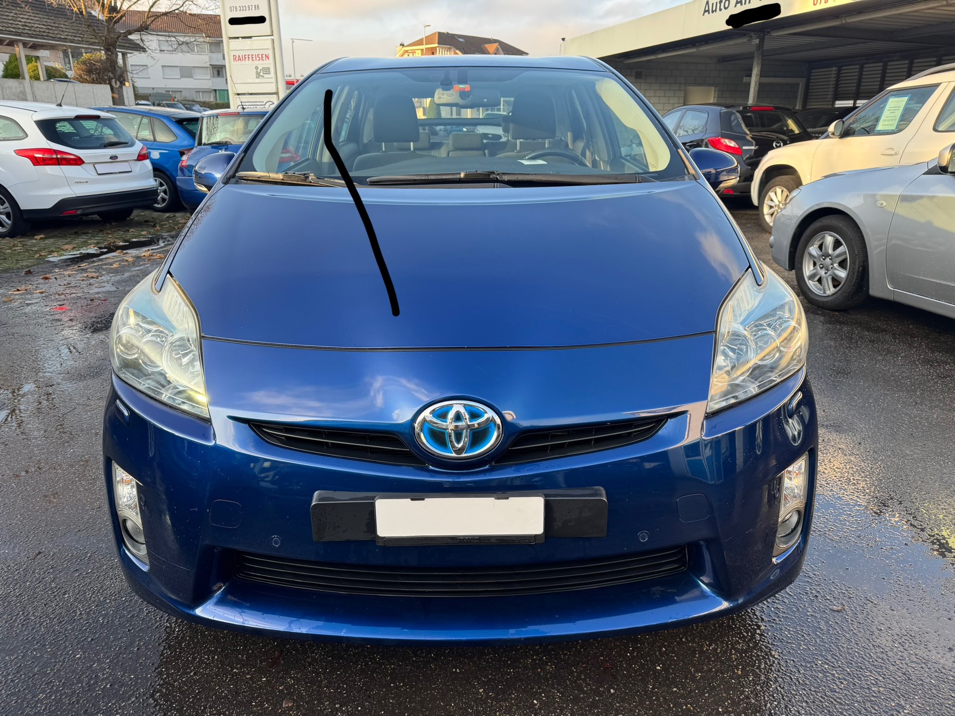 TOYOTA Prius 1.8 16V HSD Sol Premium
