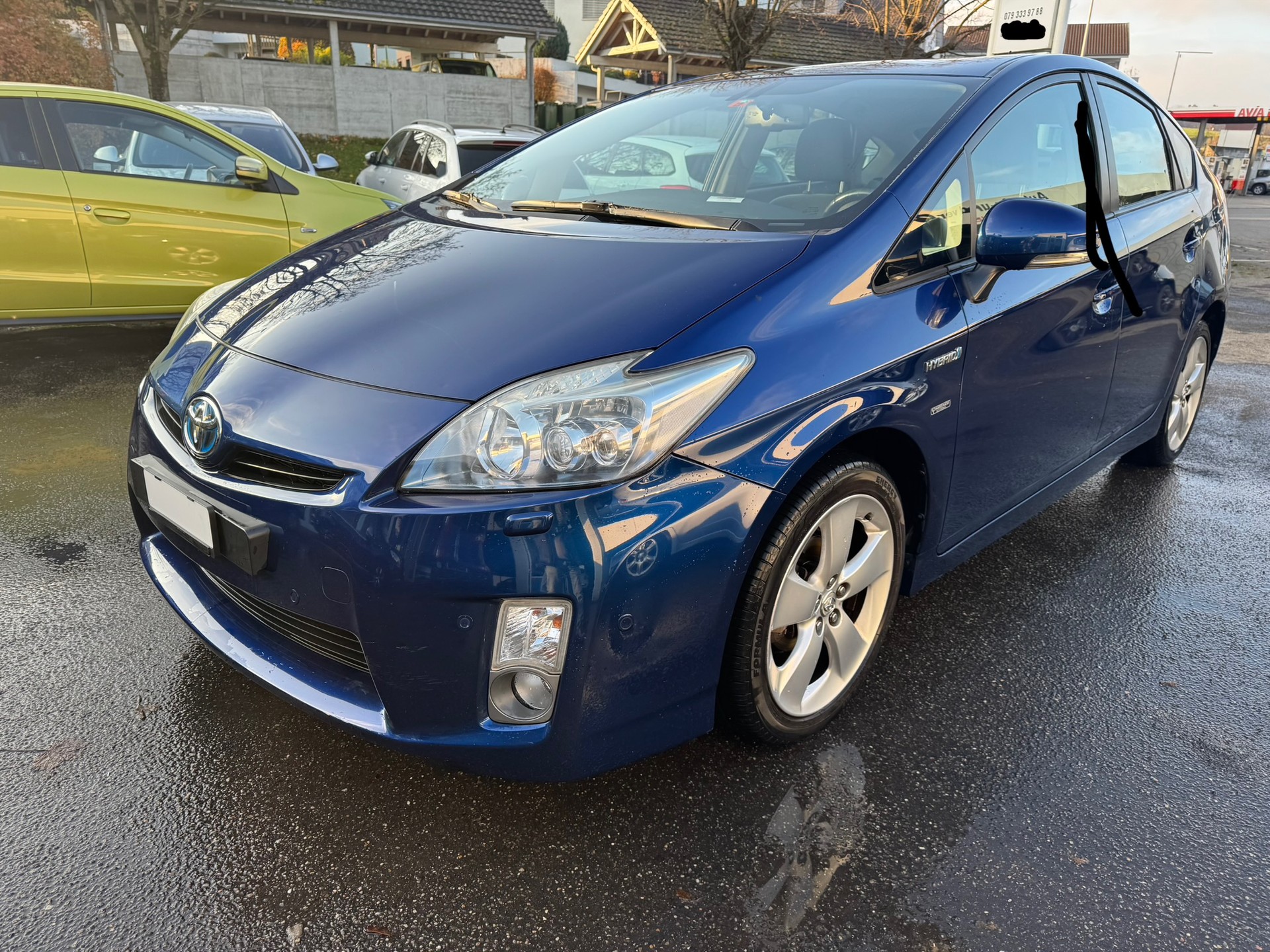 TOYOTA Prius 1.8 16V HSD Sol Premium-image-3