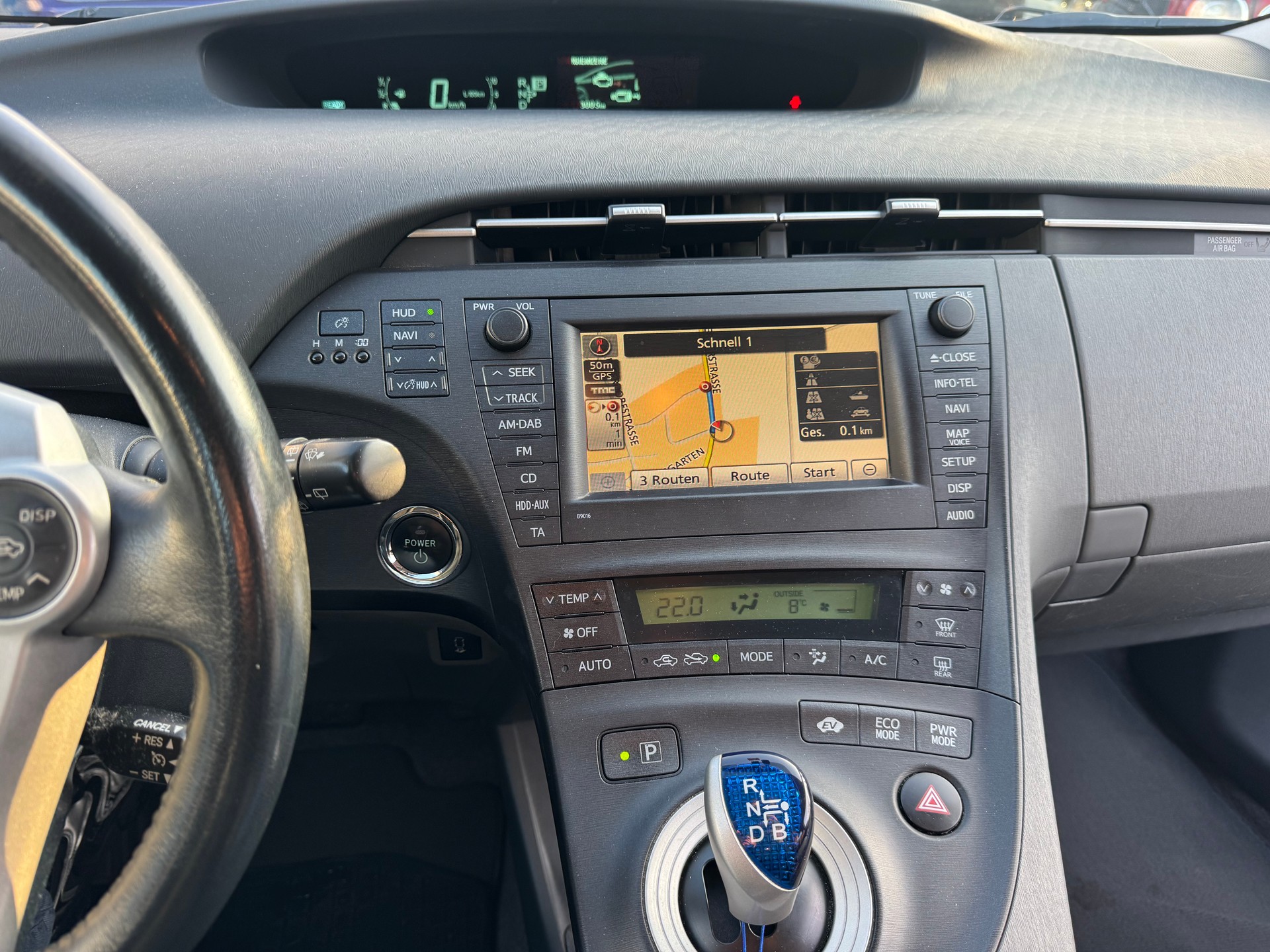 TOYOTA Prius 1.8 16V HSD Sol Premium-image-14
