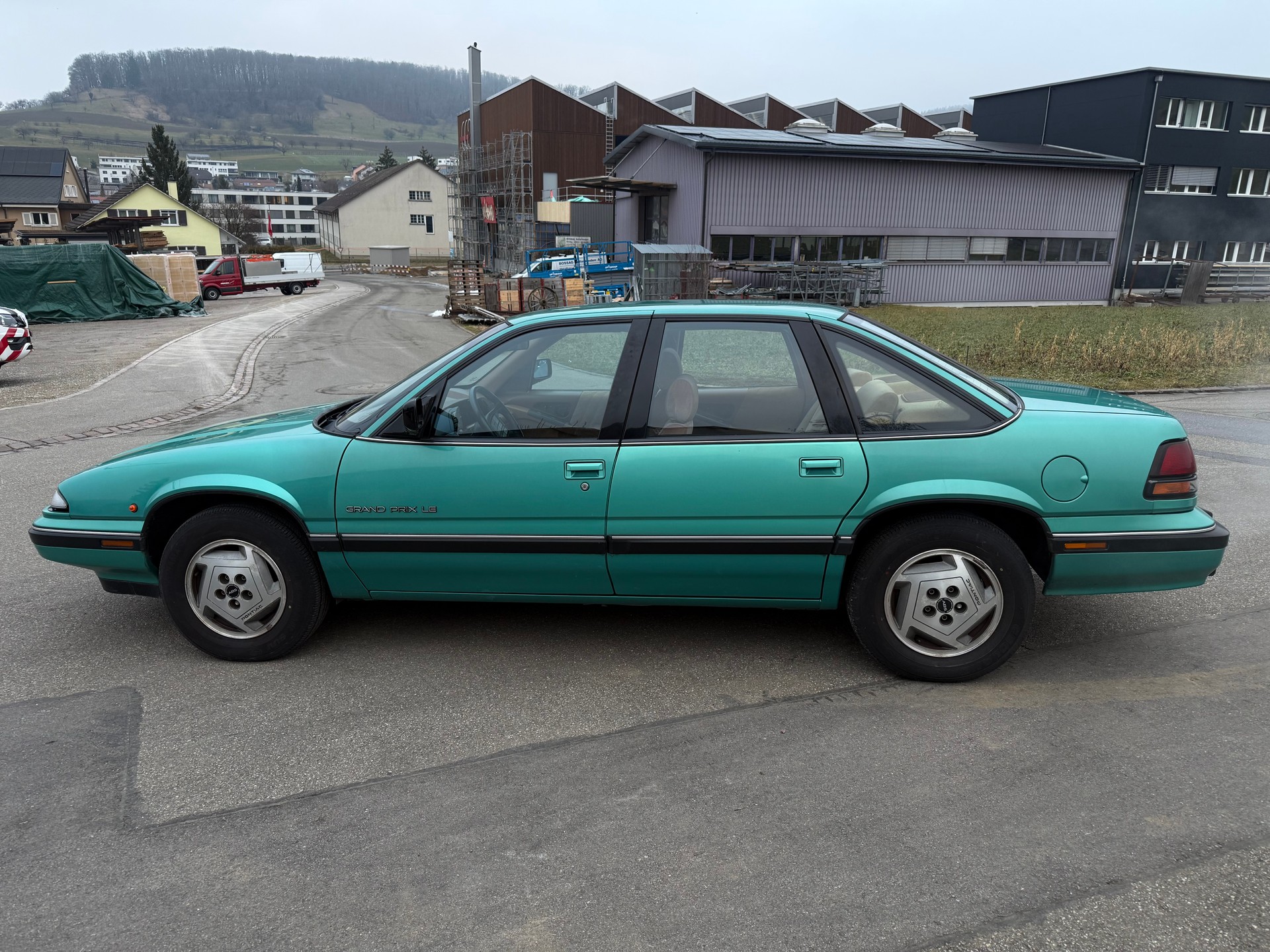PONTIAC Grand-Prix 3.1 LE-image-4