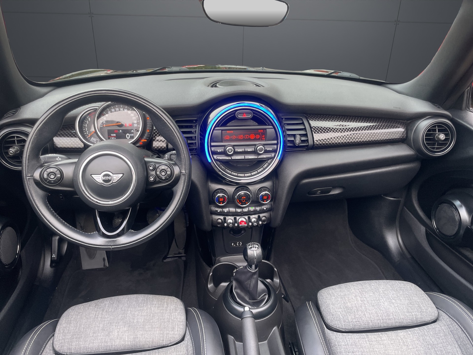 MINI Cooper S Cabriolet-image-9