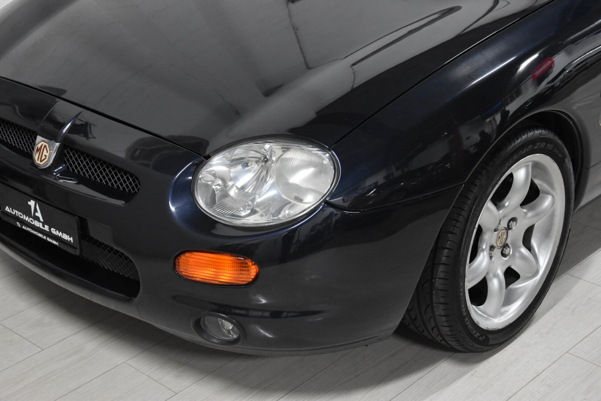 MG MGF 1.8i VVC-showroom-element-1