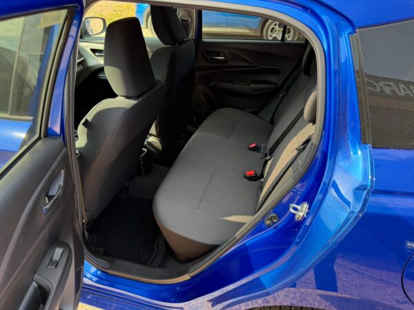 SUZUKI Swift 1.2 Compact+ Hybrid CVT-image-8