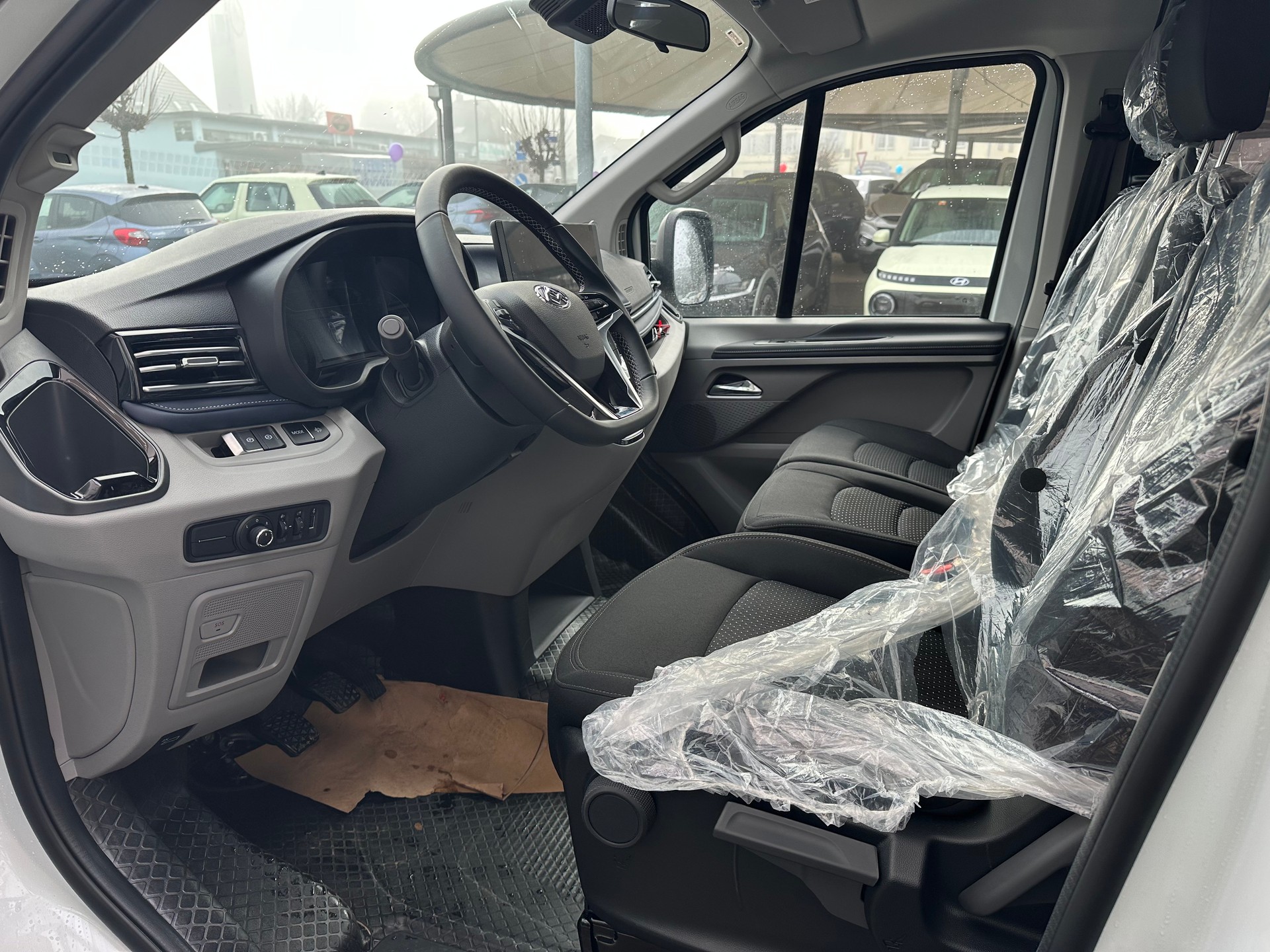 MAXUS Deliver 7 2.0D L2H1-image-12