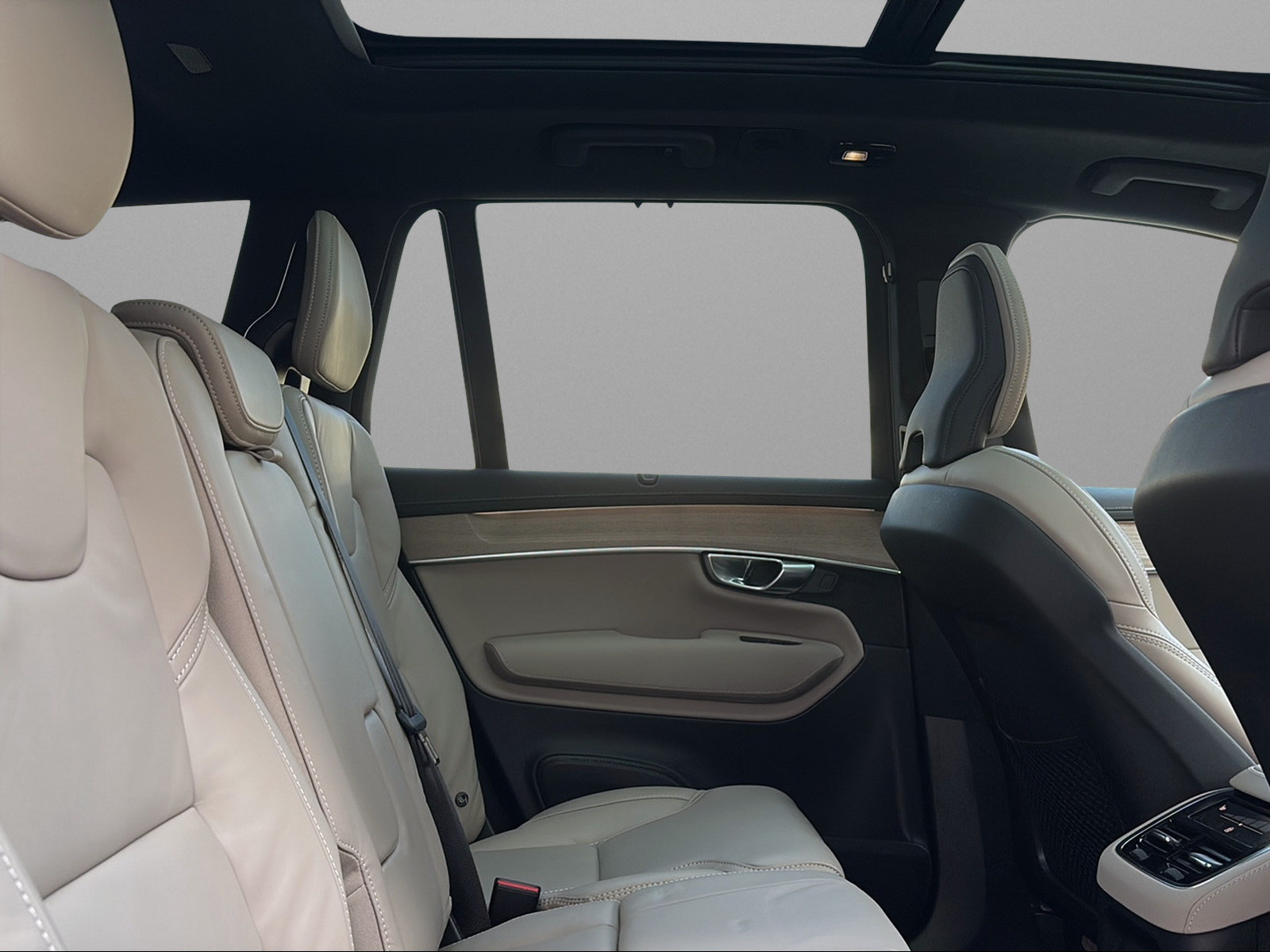 VOLVO XC90 T8 eAWD PluginHybrid Ultra Dark Geartronic-image-10