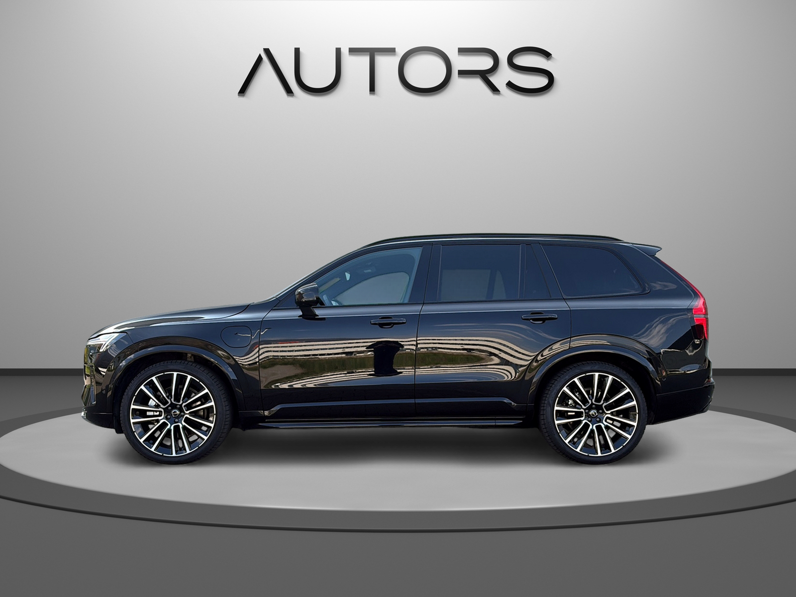VOLVO XC90 T8 eAWD PluginHybrid Ultra Dark Geartronic-showroom-element-3