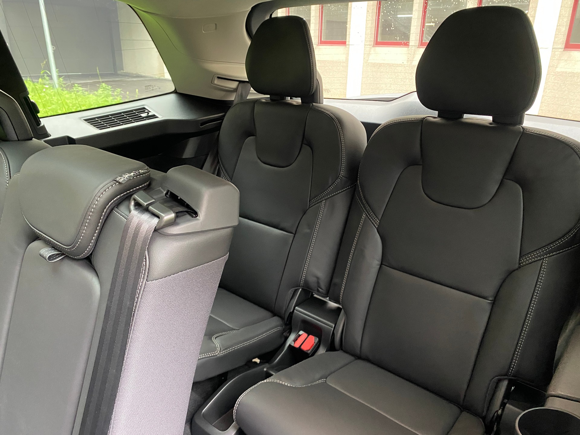 VOLVO XC90 2.0 T8 TE Ultra Bright eAWD-image-14