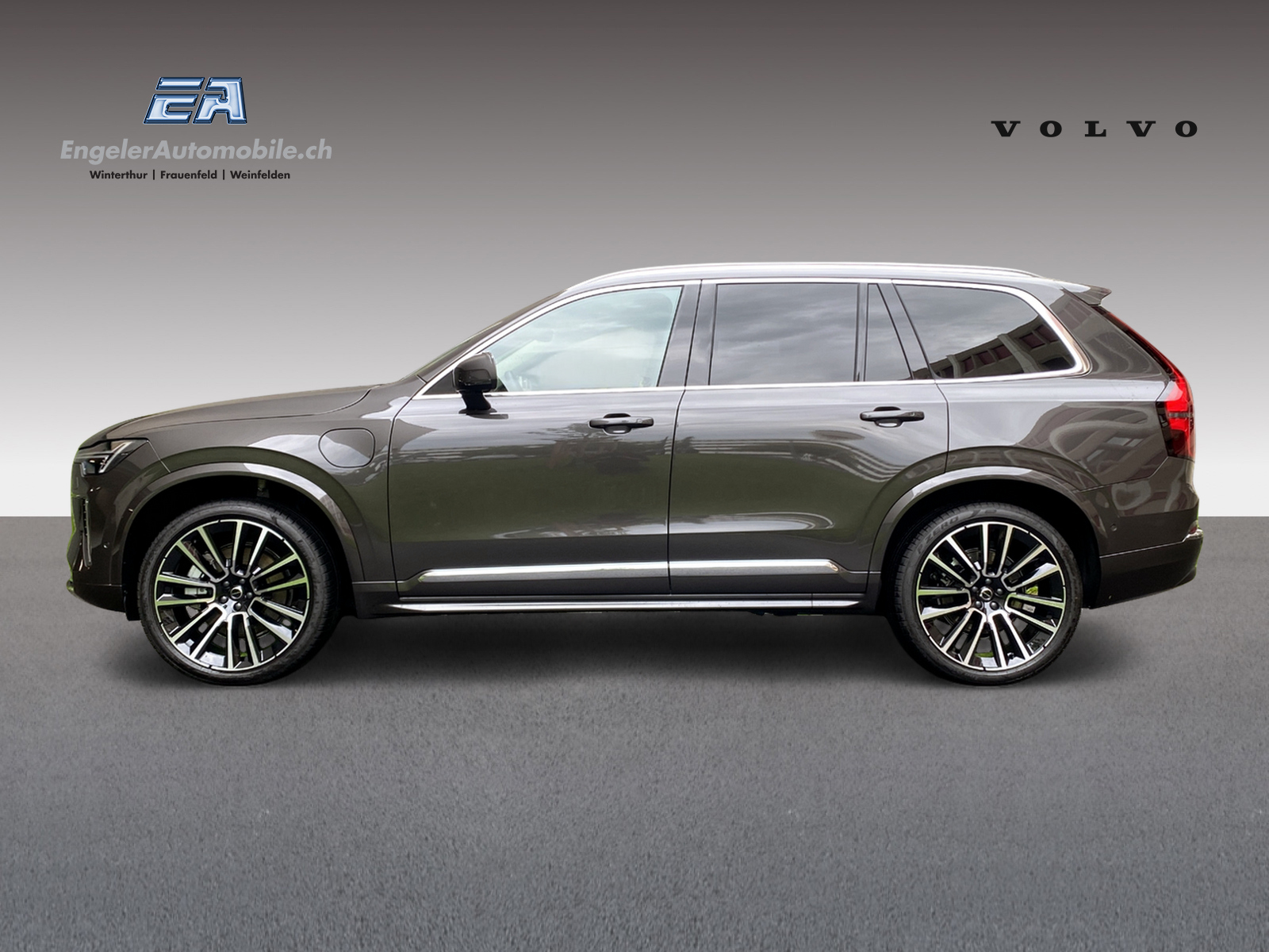 VOLVO XC90 2.0 T8 TE Ultra Bright eAWD-showroom-element-2