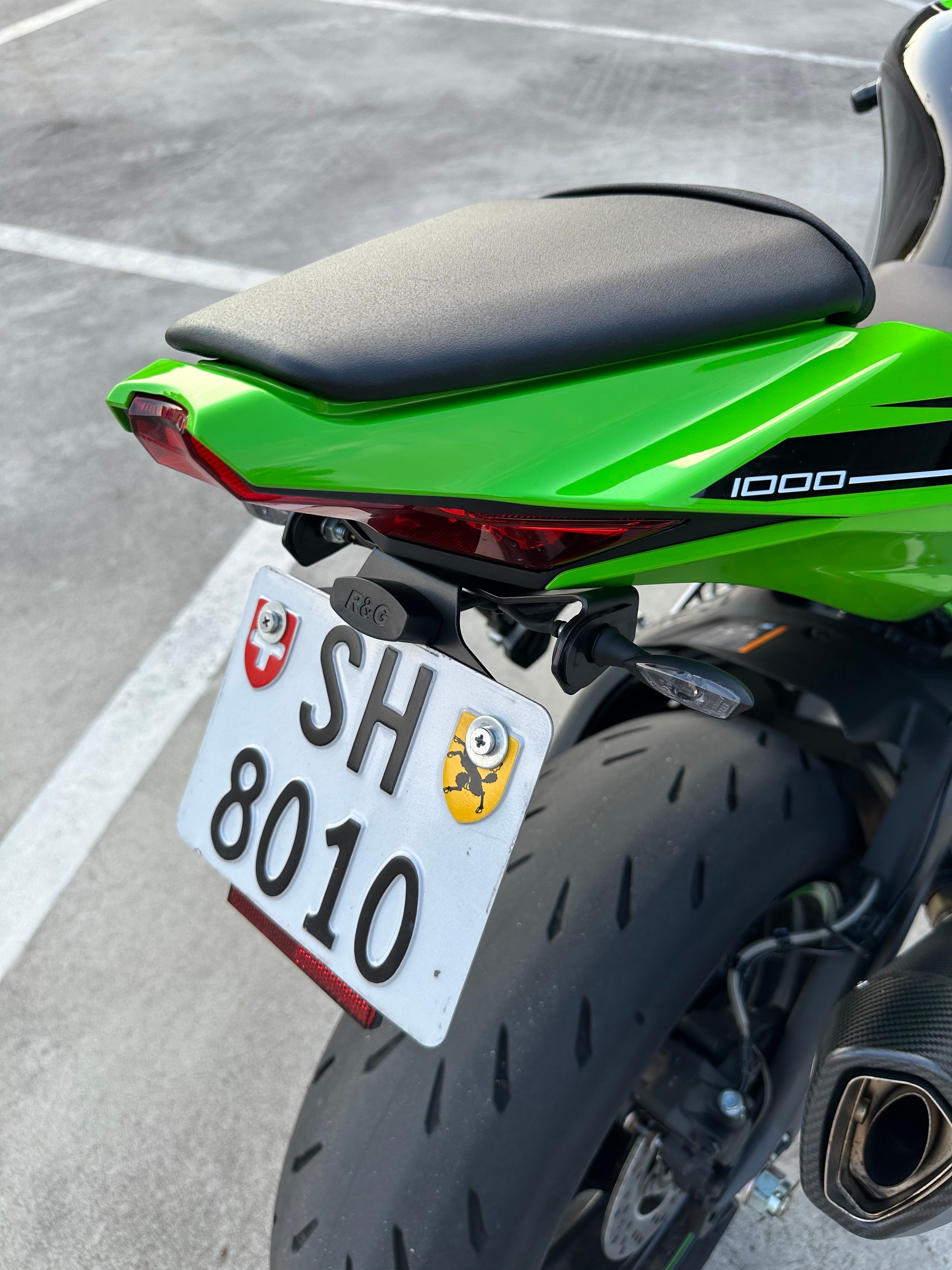 KAWASAKI NINJA ZX-10R-image-6
