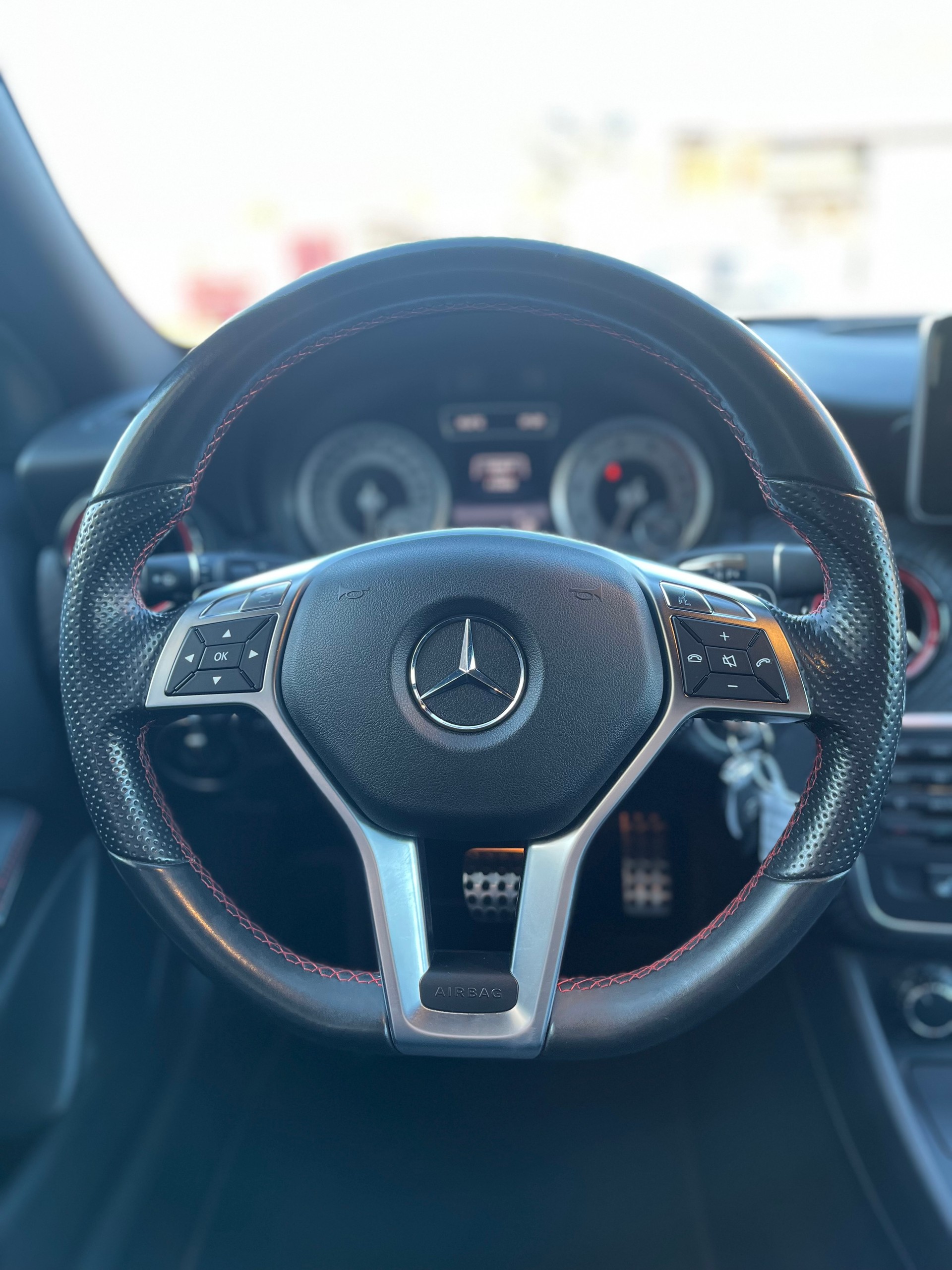 MERCEDES-BENZ A 250 AMG Line 4Matic 7G-DCT / Frisch ab MFK & Service / 1.Hand-image-8