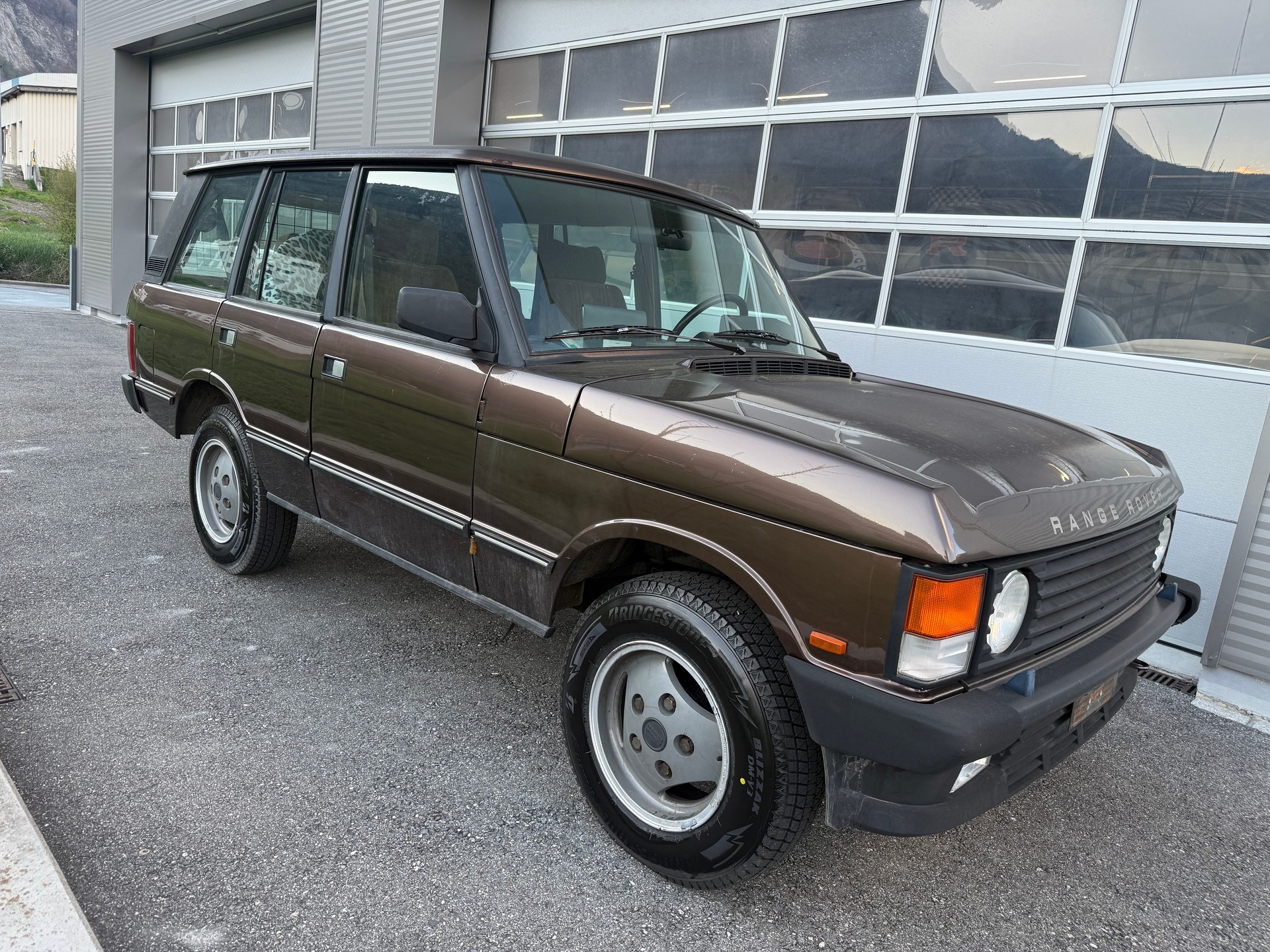 LAND ROVER Range Rover 3.9 Vogue-image-1