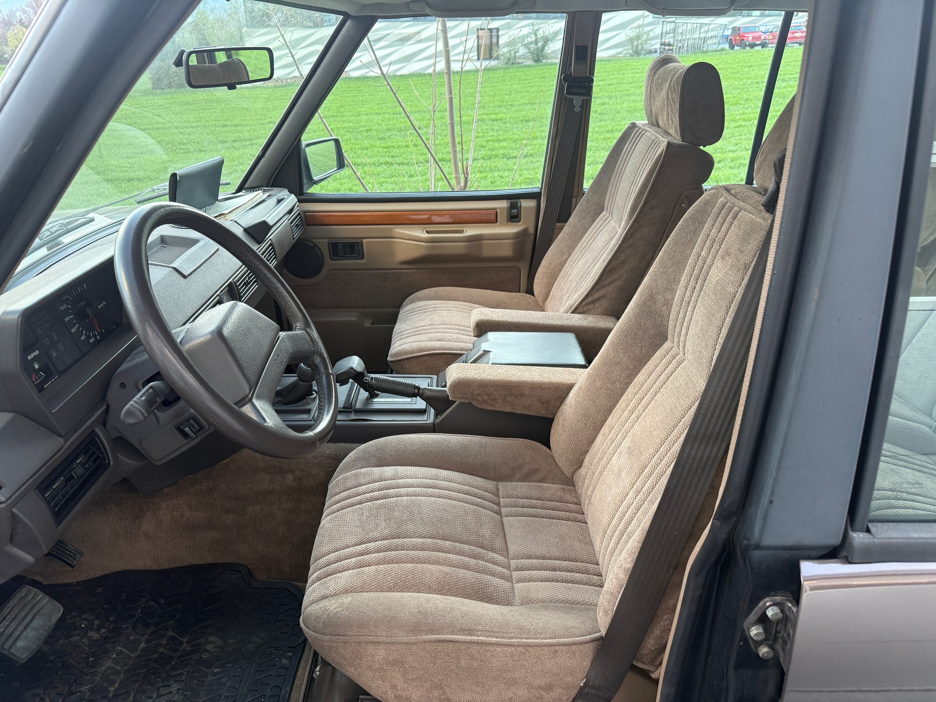 LAND ROVER Range Rover 3.9 Vogue-image-5