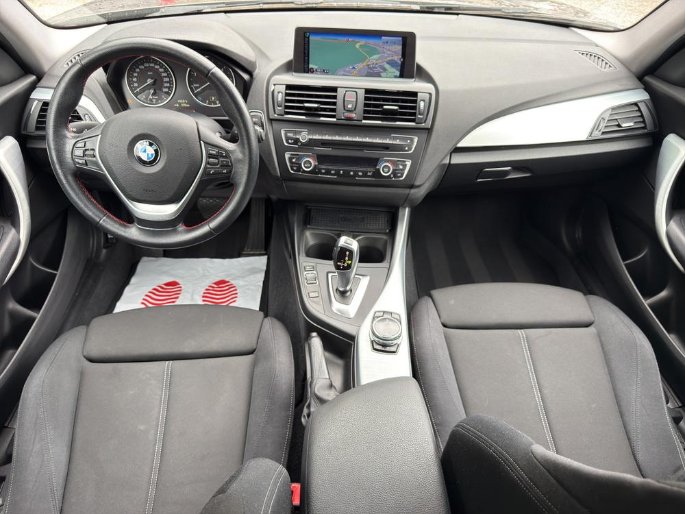 BMW 120d Sport Line Steptronic-image-8