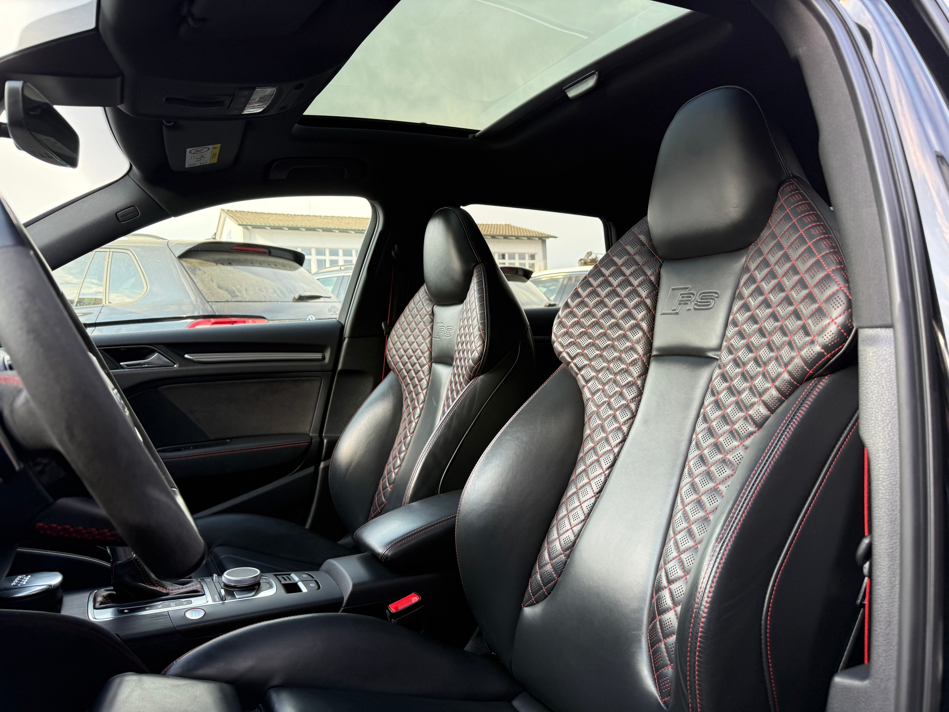 AUDI RS3 Sportback 2.5 TSI quattro S-tronic ***MAXTON DESIGN EXTERIEUR***-image-19