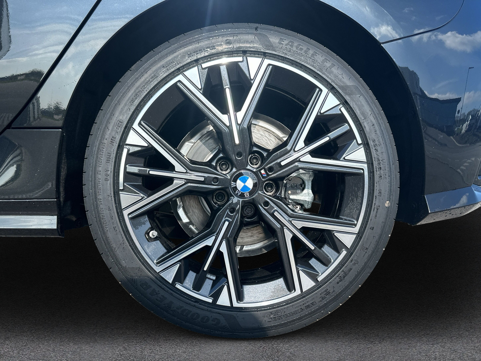 BMW 116 Steptronic M Sport **Action de leasing à 0.9%**-image-8